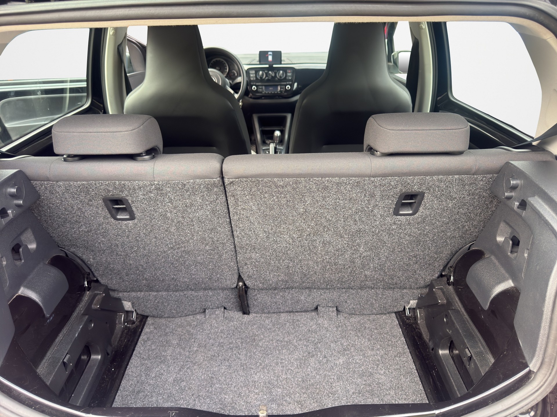 VW Up 1.0-image-9