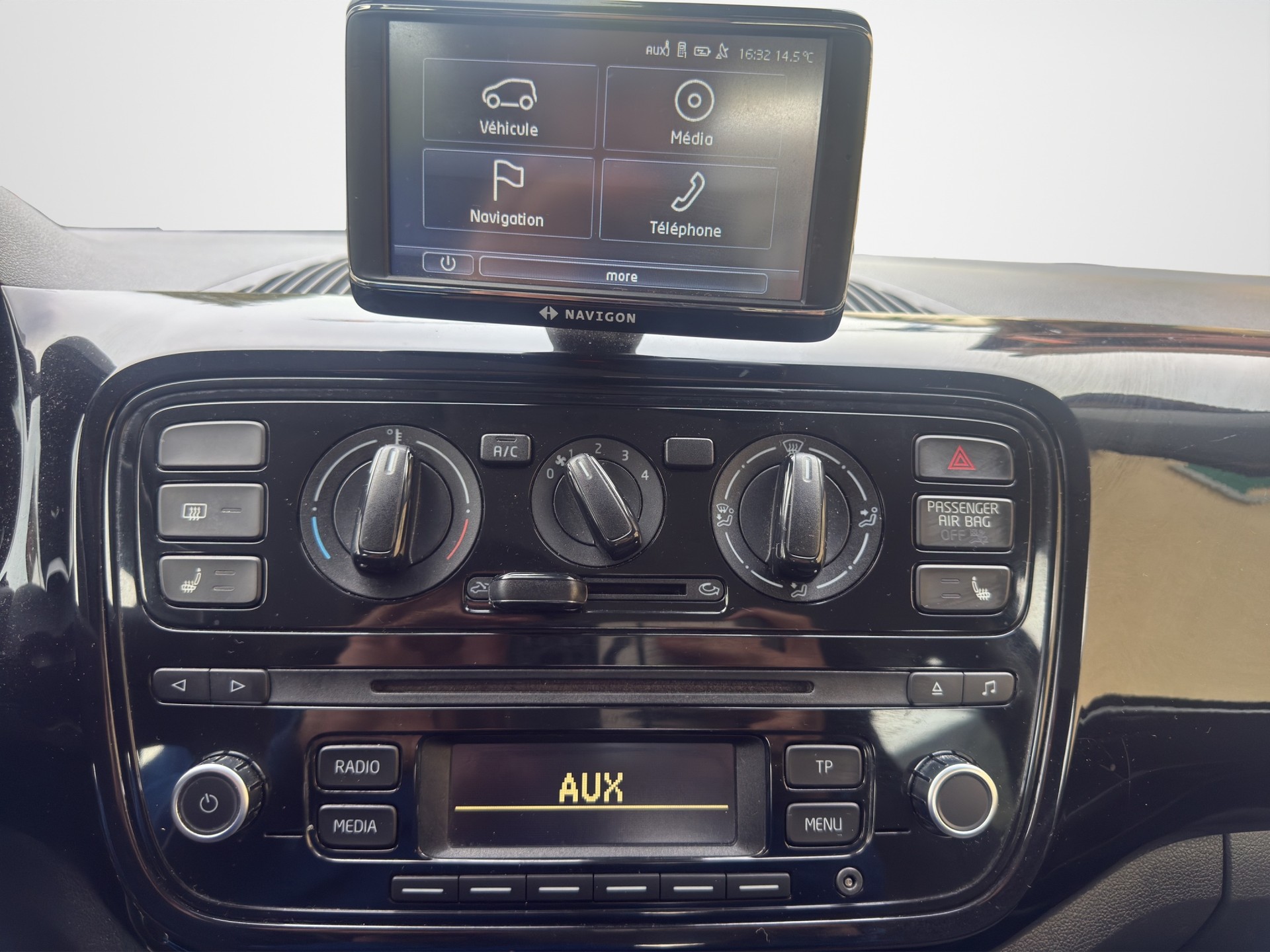 VW Up 1.0-image-12
