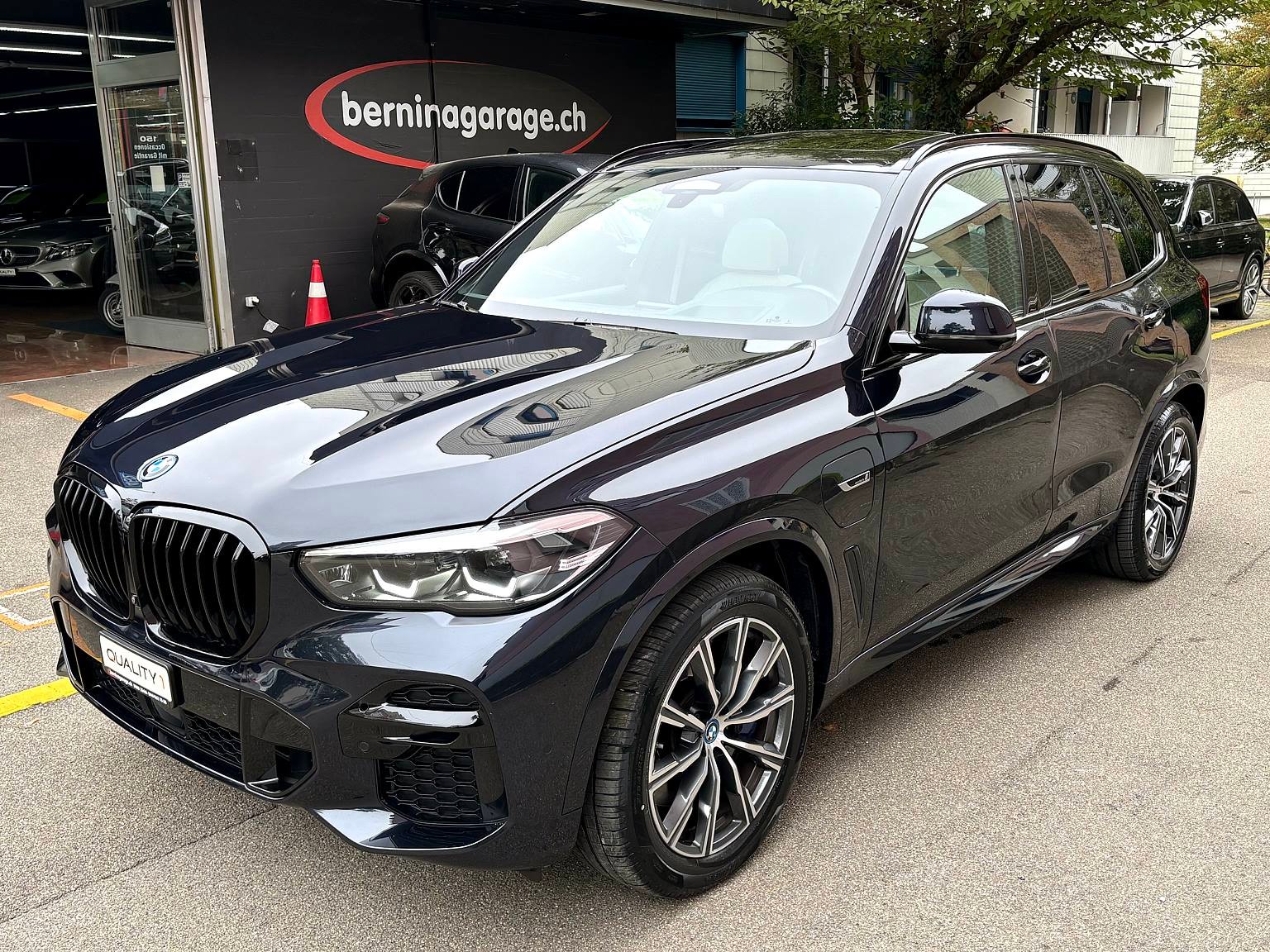BMW X5 xDrive45e M Sport Steptronic SAG (CH)-image-0
