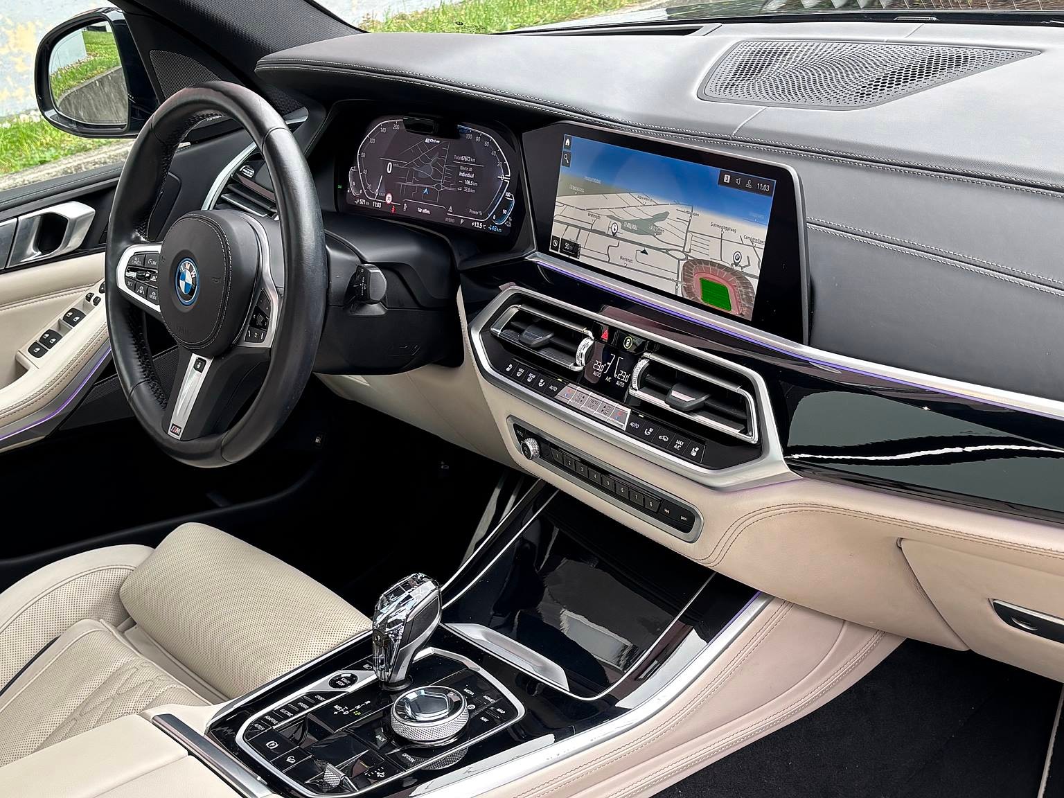 BMW X5 xDrive45e M Sport Steptronic SAG (CH)-image-5