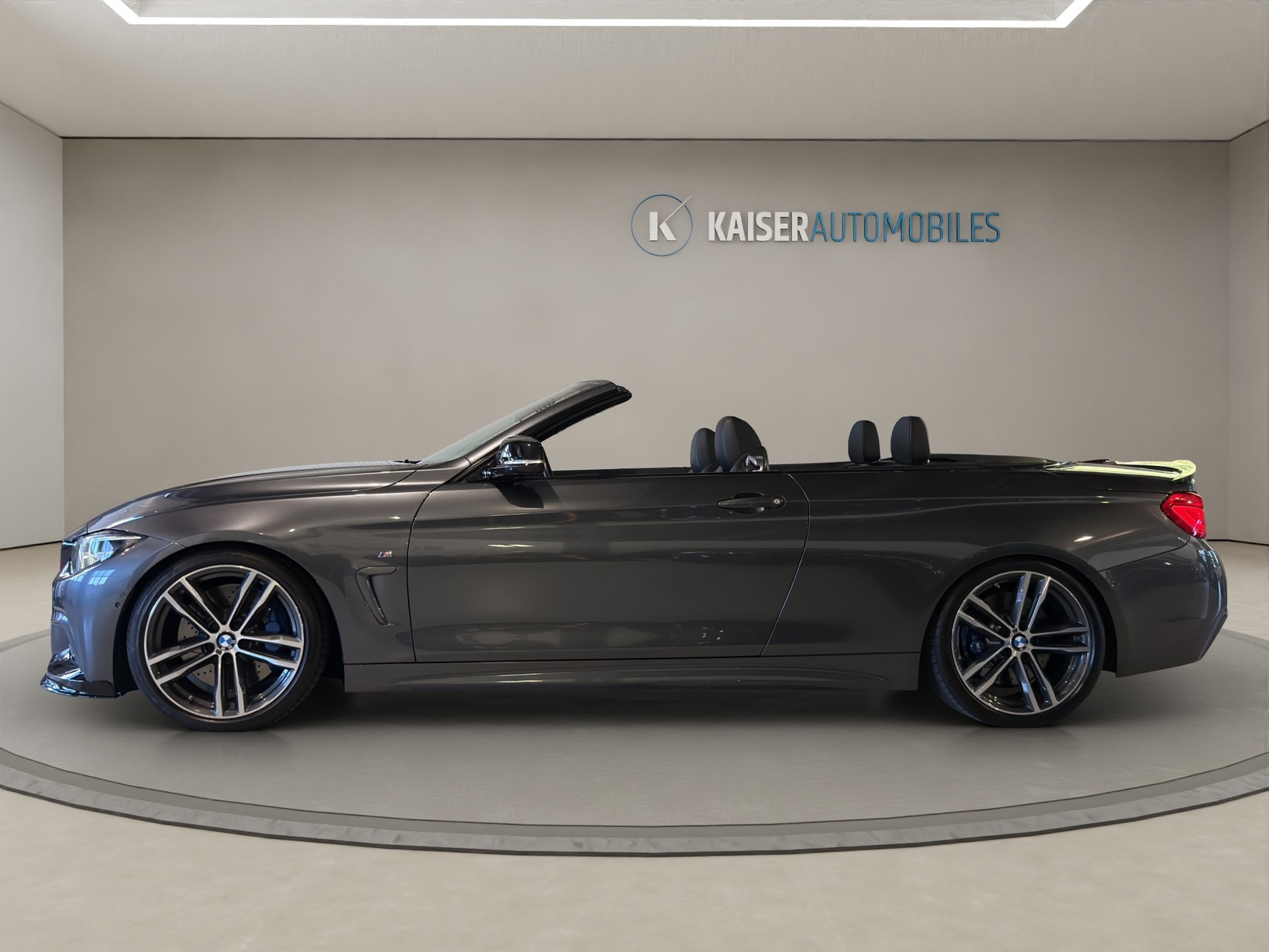 BMW 440i Cabriolet xDrive M Sport Steptronic-image-10