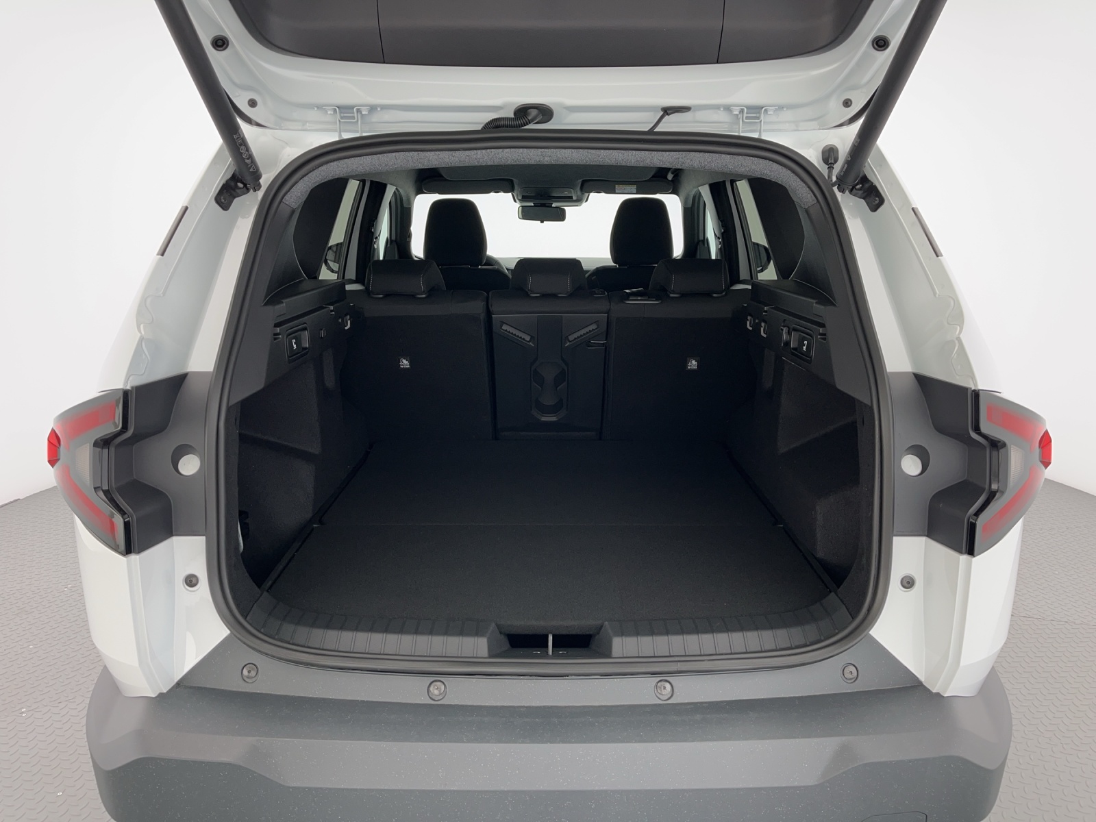 DACIA Bigster 1.8 Hybrid Journey-image-17