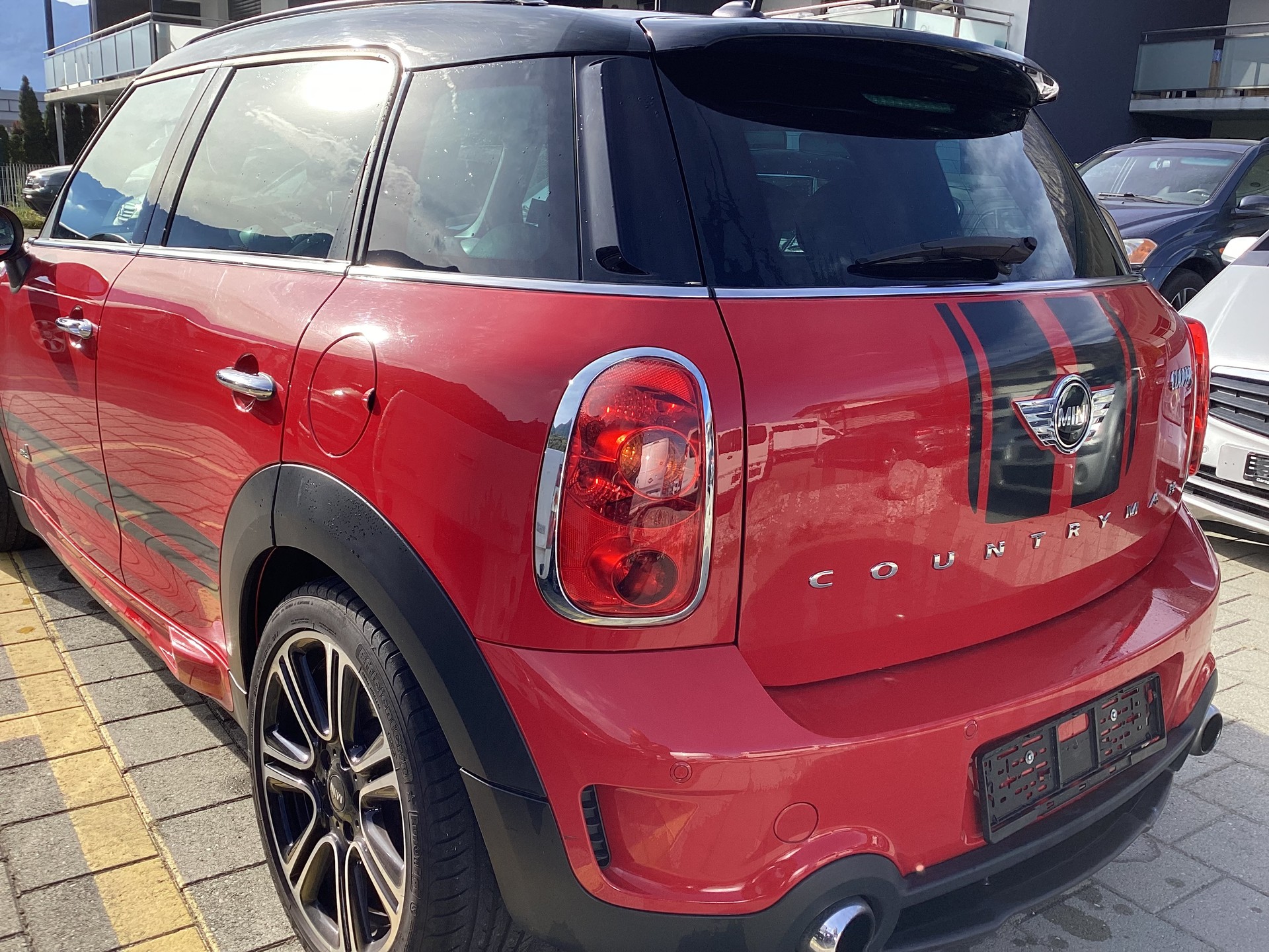 MINI Countryman Cooper S ALL4 Snowhill-image-3