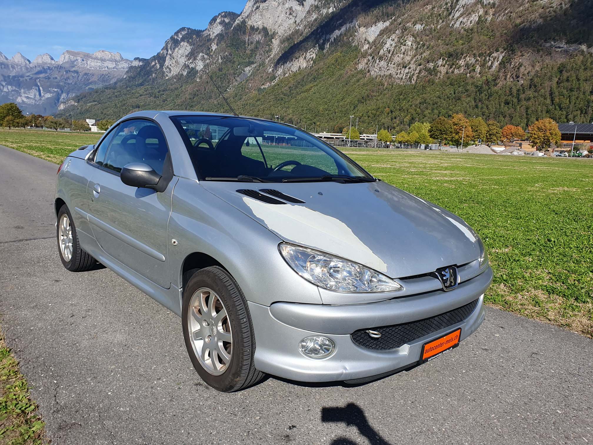 Car photo