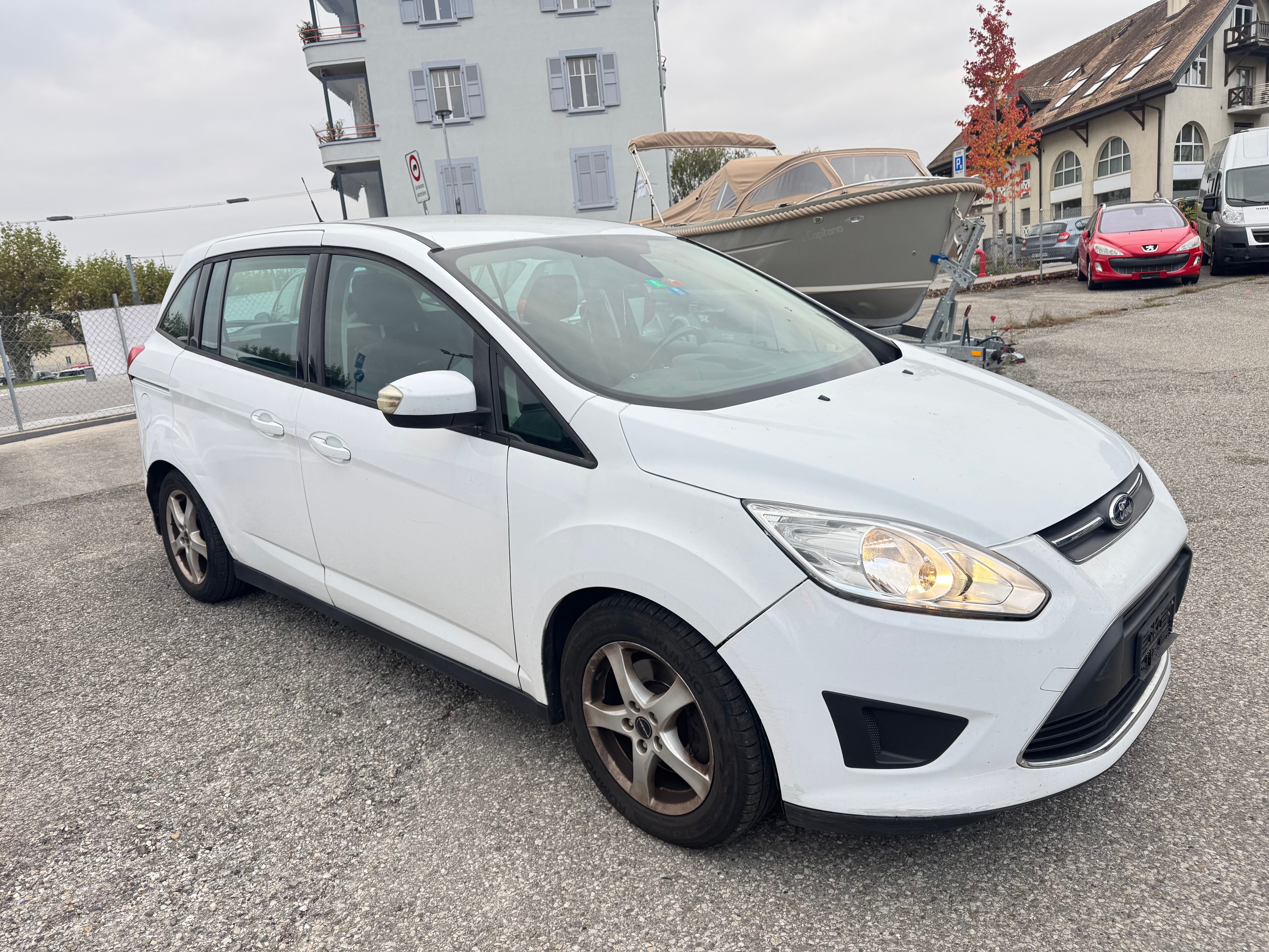 Car photo