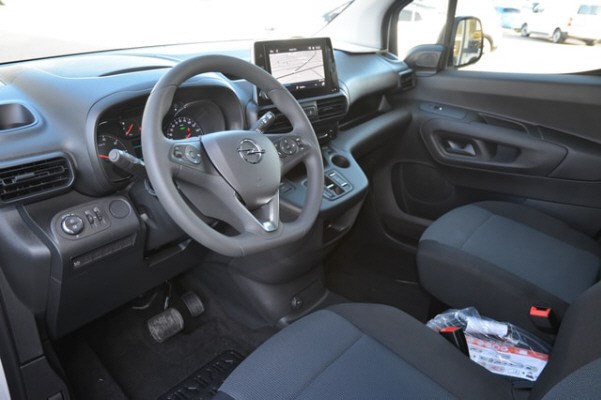 OPEL Combo-e Cargo-image-7