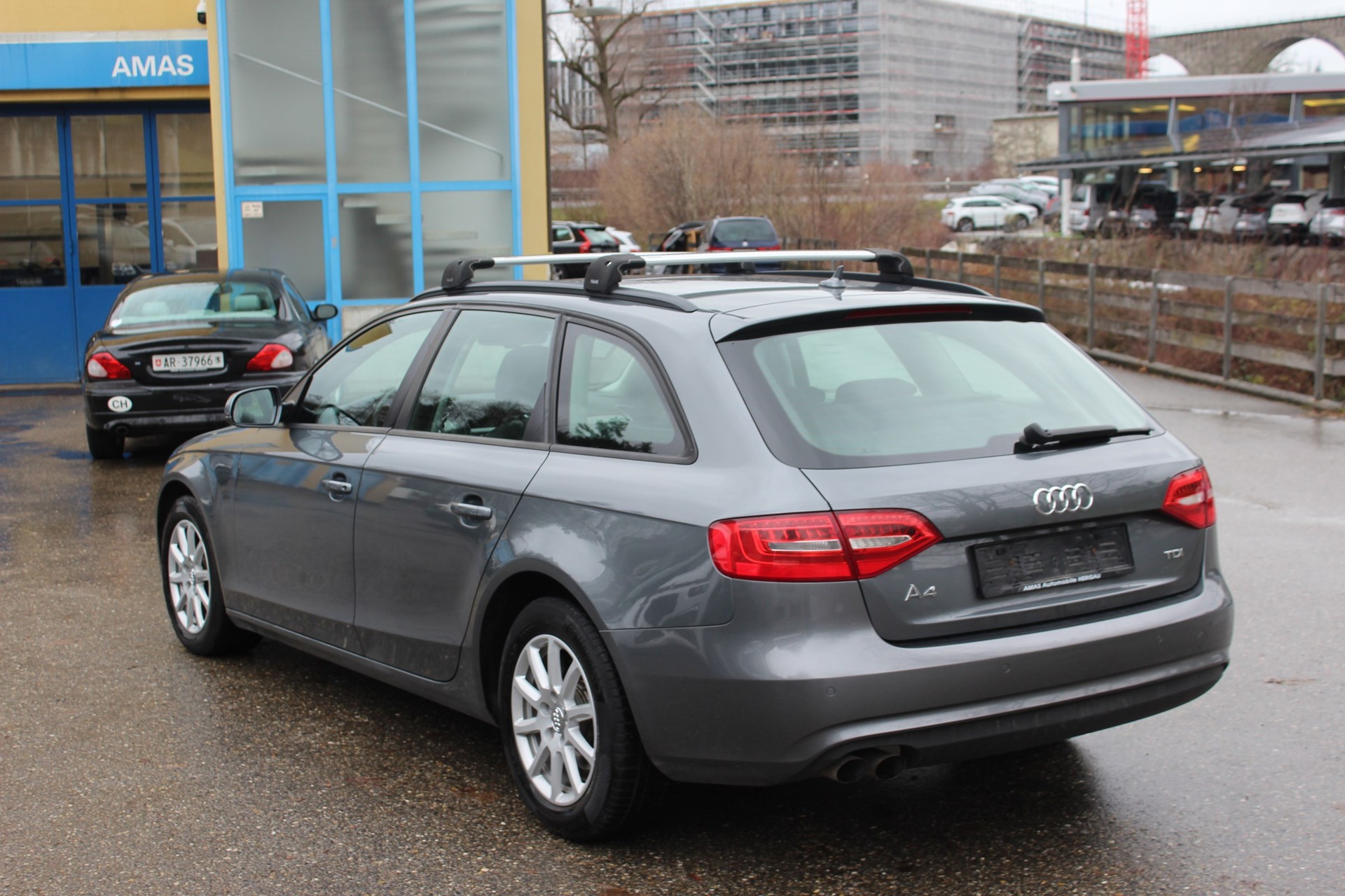 AUDI A4 Avant 2.0 TDI multitronic-image-5