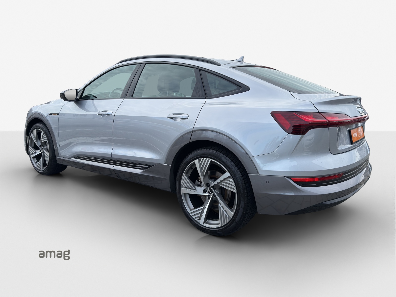 AUDI e-tron 50 Sportback Advanced Attraction quattro-image-2