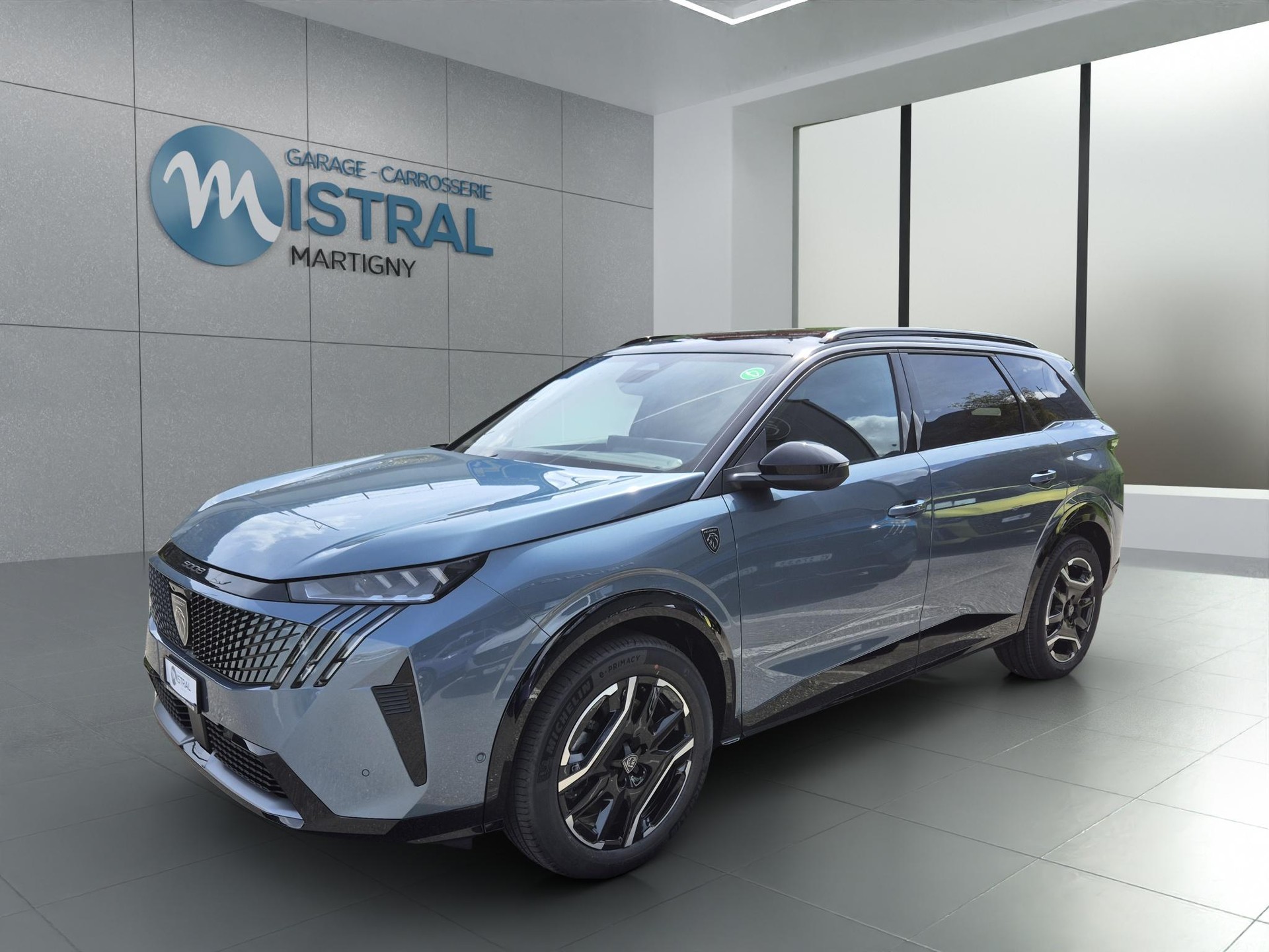 PEUGEOT 5008 e-GT-image-0