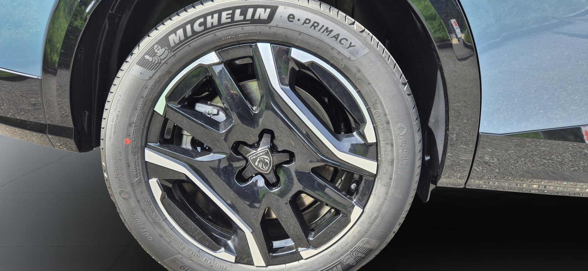 PEUGEOT 5008 e-GT-image-20