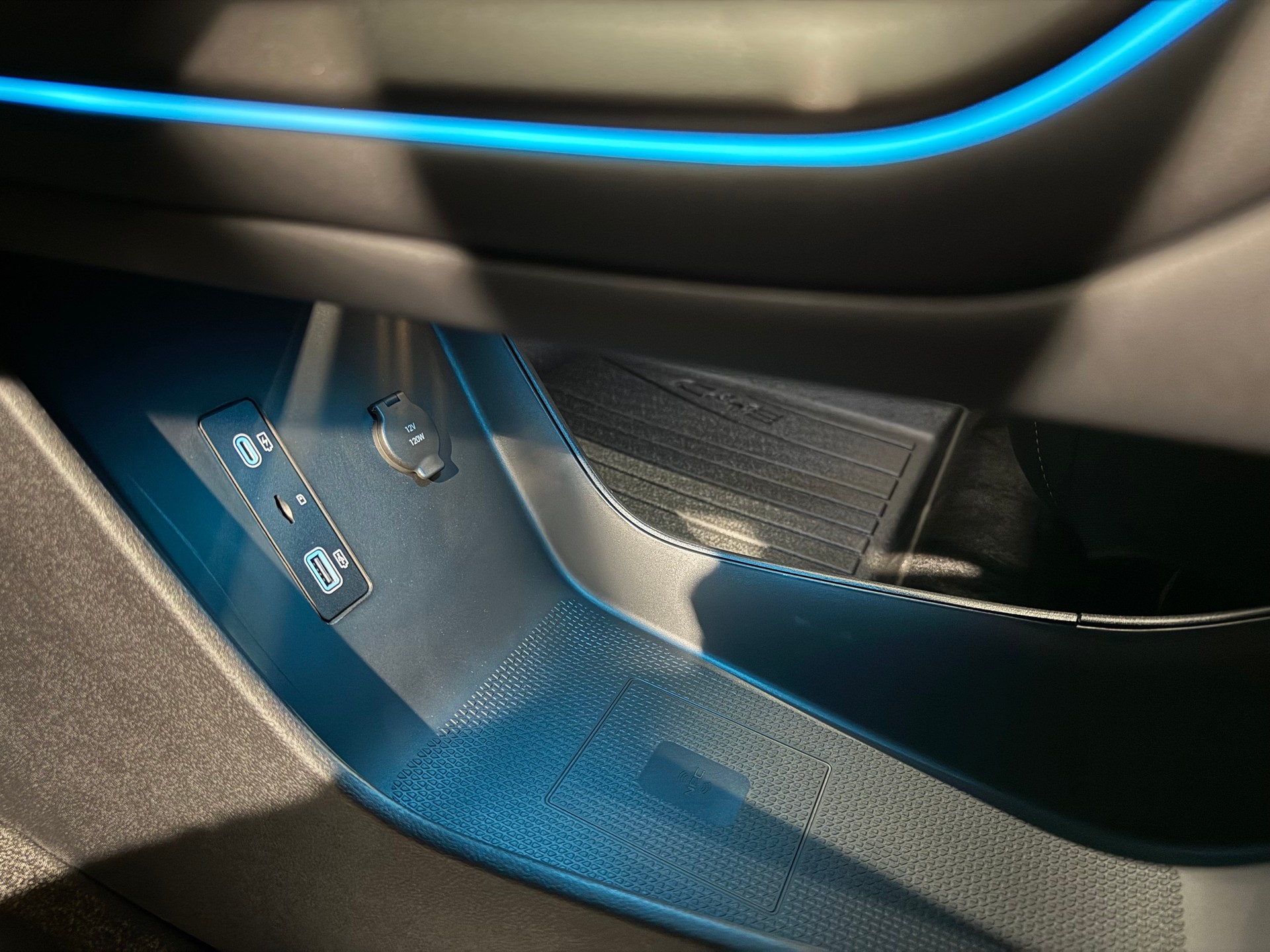 BYD Atto2 45 kWh Boost-image-23