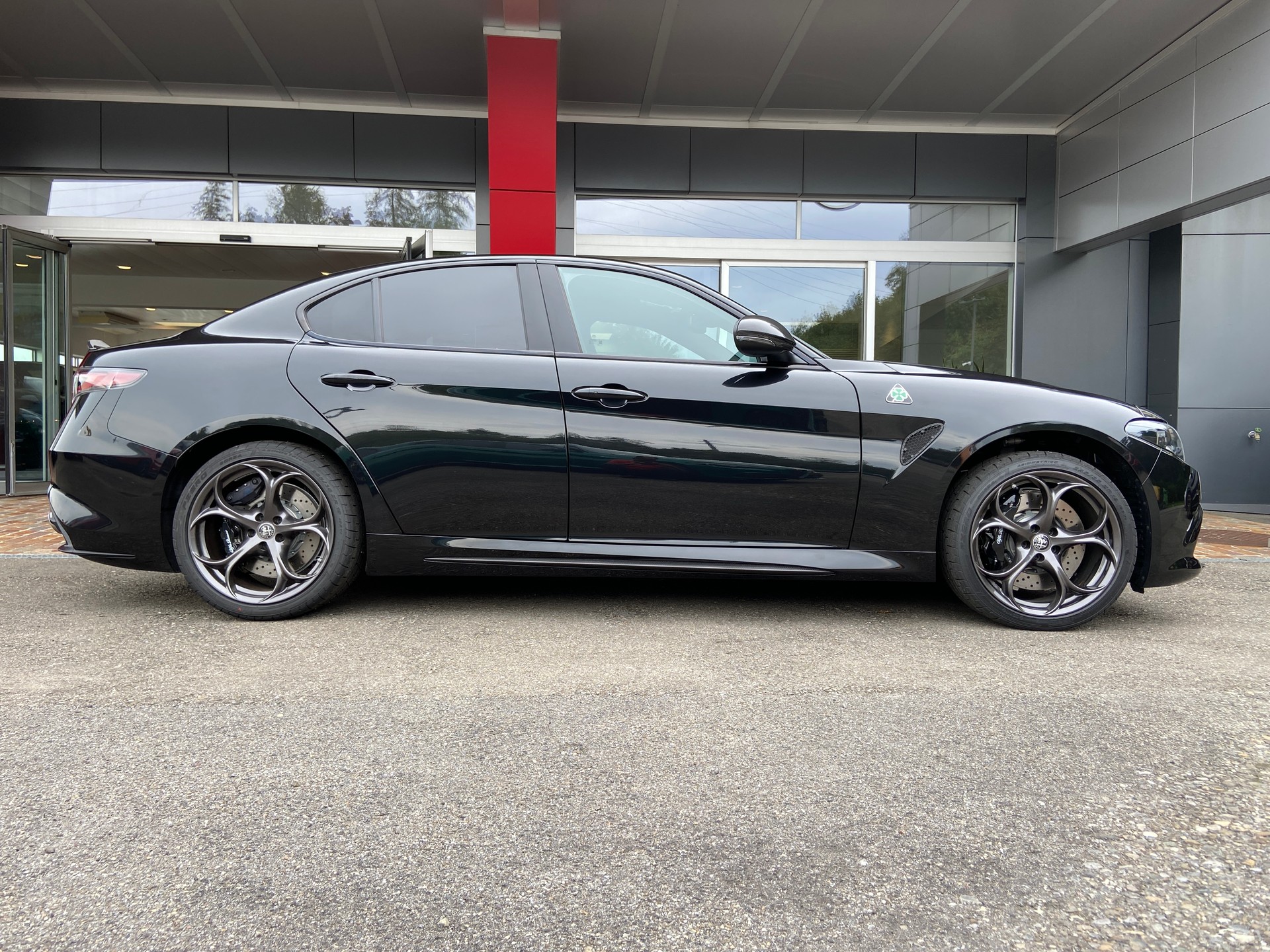 ALFA ROMEO Giulia 2.9 V6 Quadrifoglio Super Sport Carbonroof 1 of 275-image-25