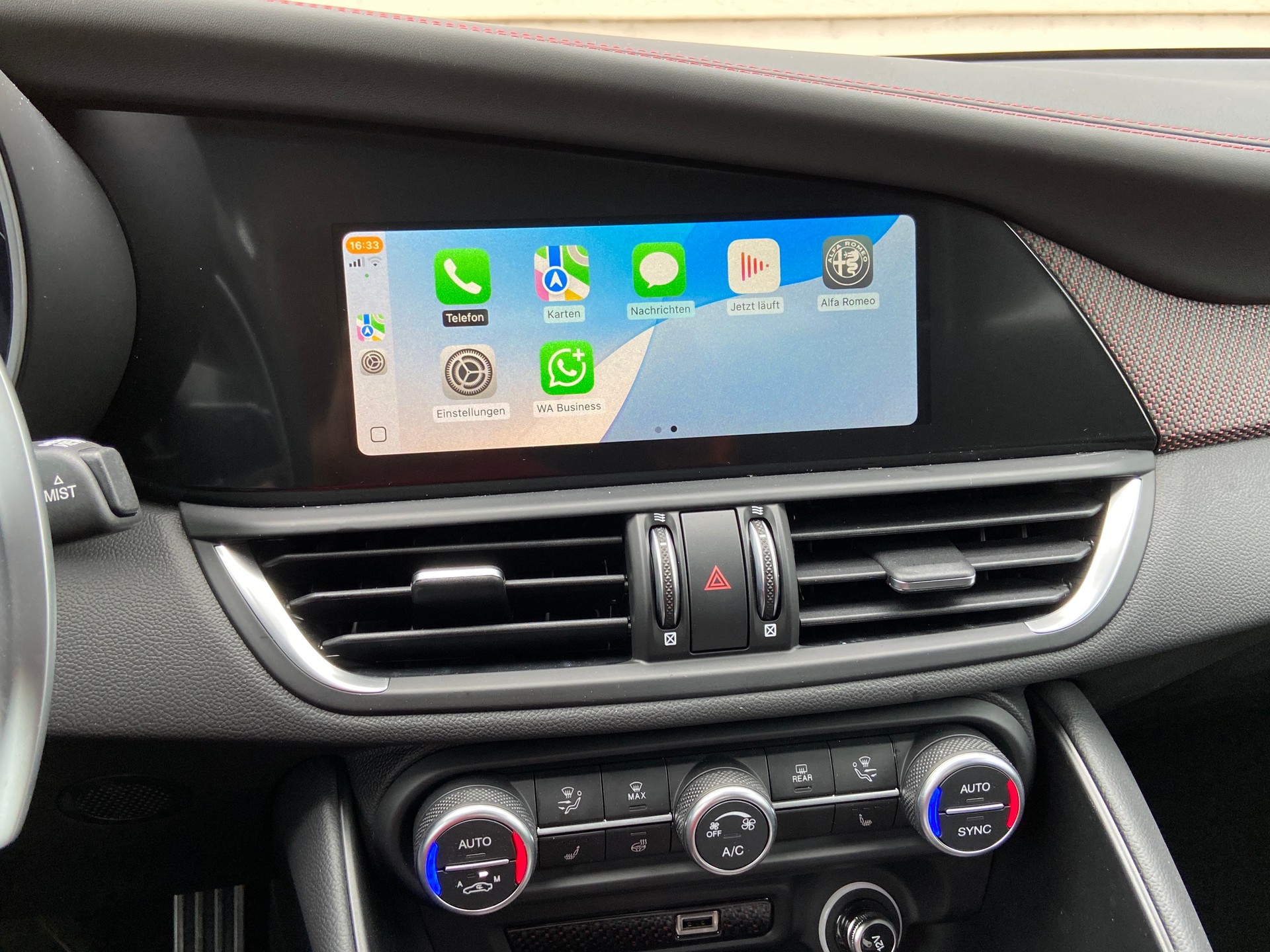 ALFA ROMEO Giulia 2.9 V6 Quadrifoglio Super Sport Carbonroof 1 of 275-image-21