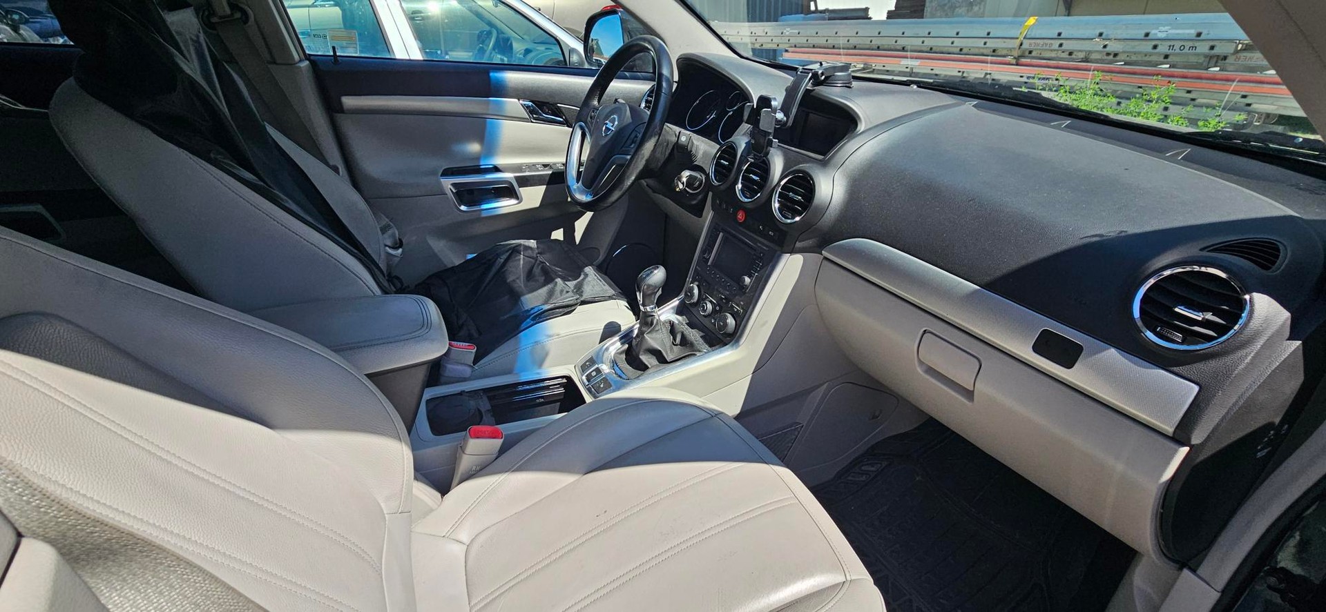 OPEL Antara 2.2 CDTi Enjoy 4WD-image-6