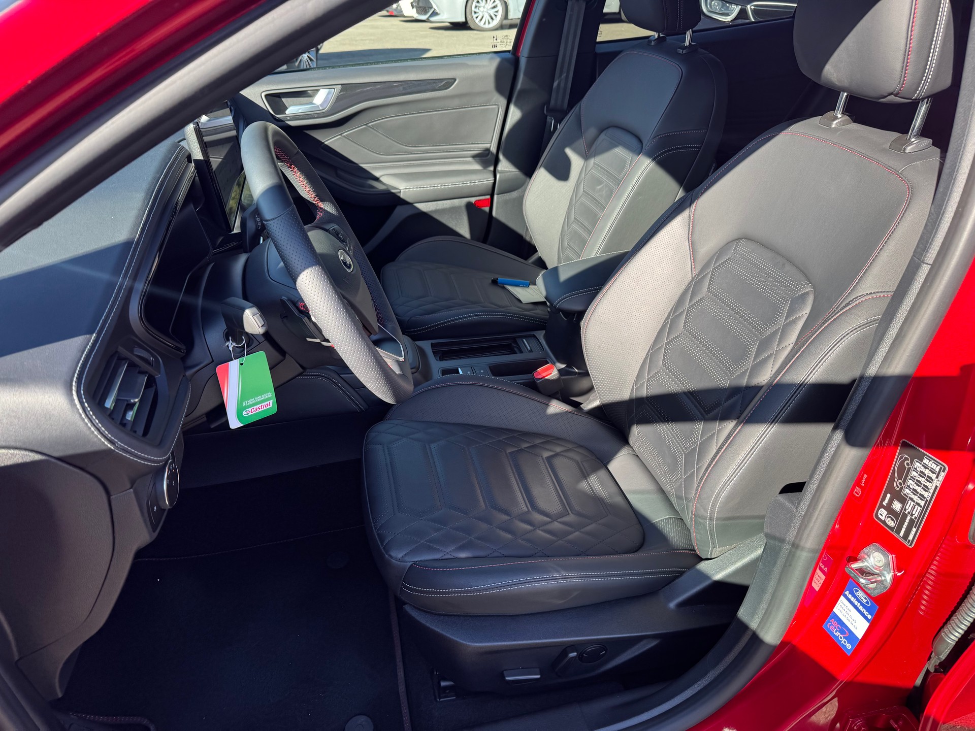 FORD Focus 1.0 MHEV ST-Line Vignale Automat-image-8