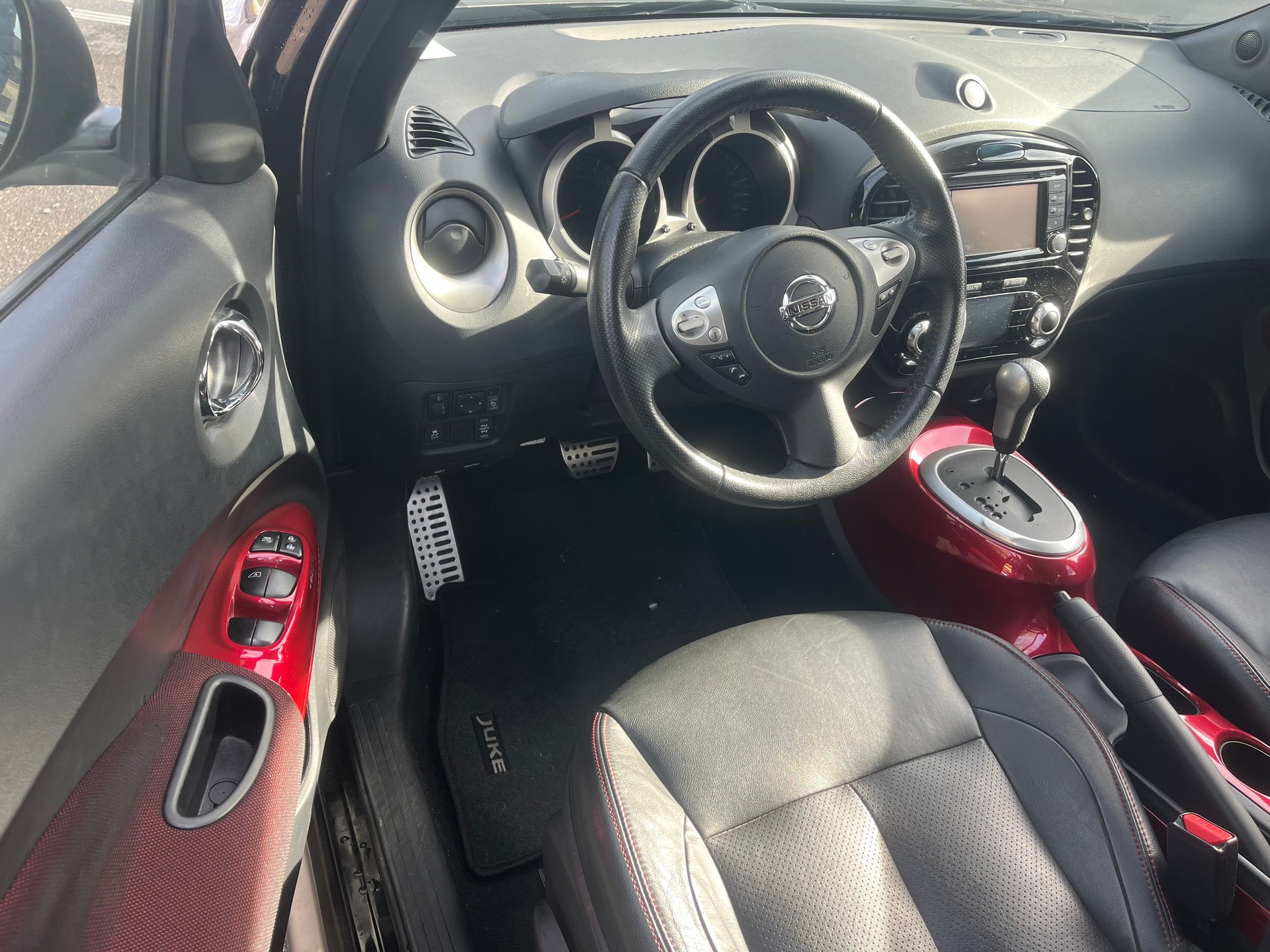 NISSAN Juke 1.6 DIG-T n-tec 4x4 Xtronic M-CVT-image-8