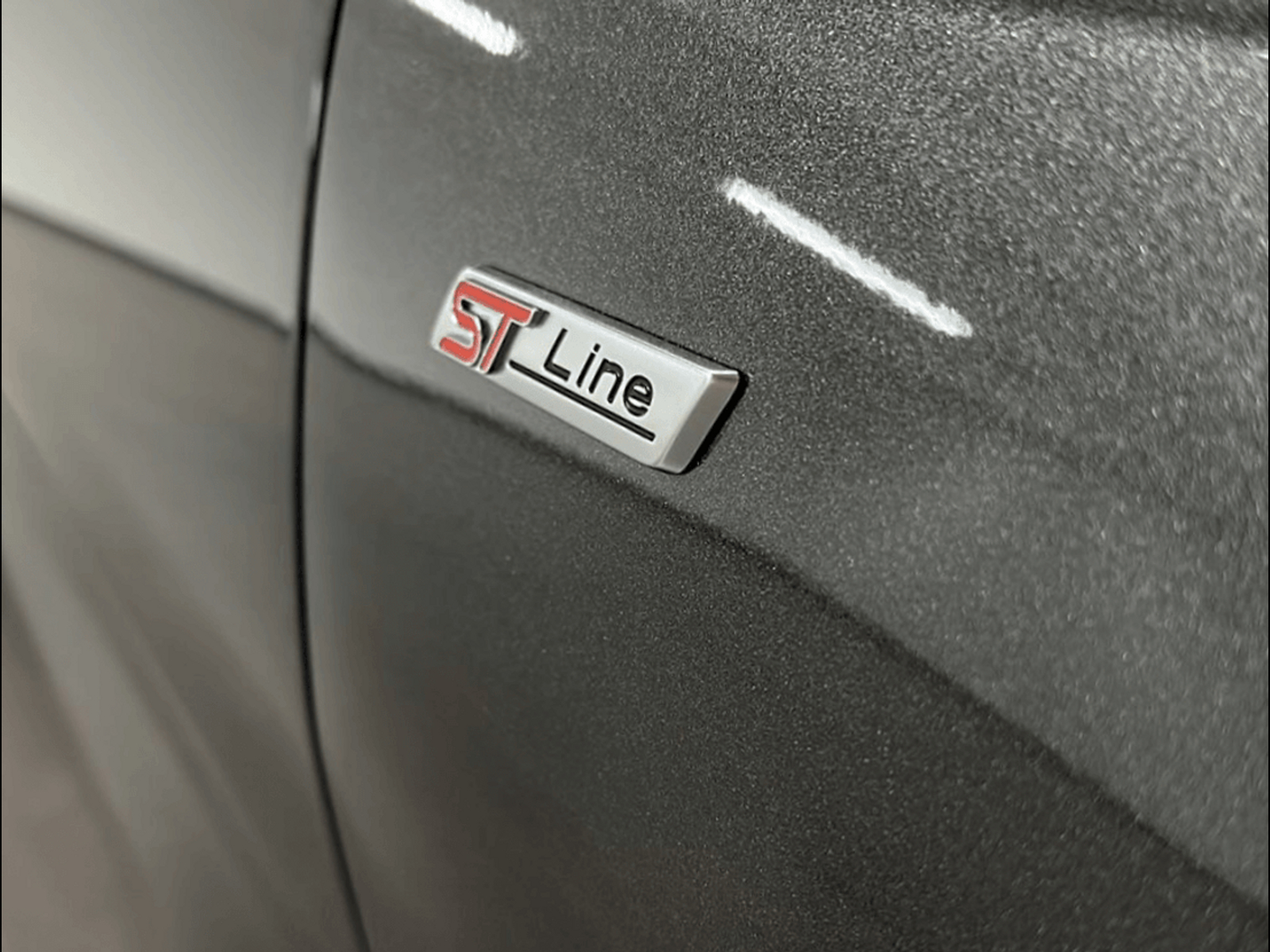 FORD Focus Station Wagon 1.0i EcoB Hybrid 155 ST-Line X-image-14