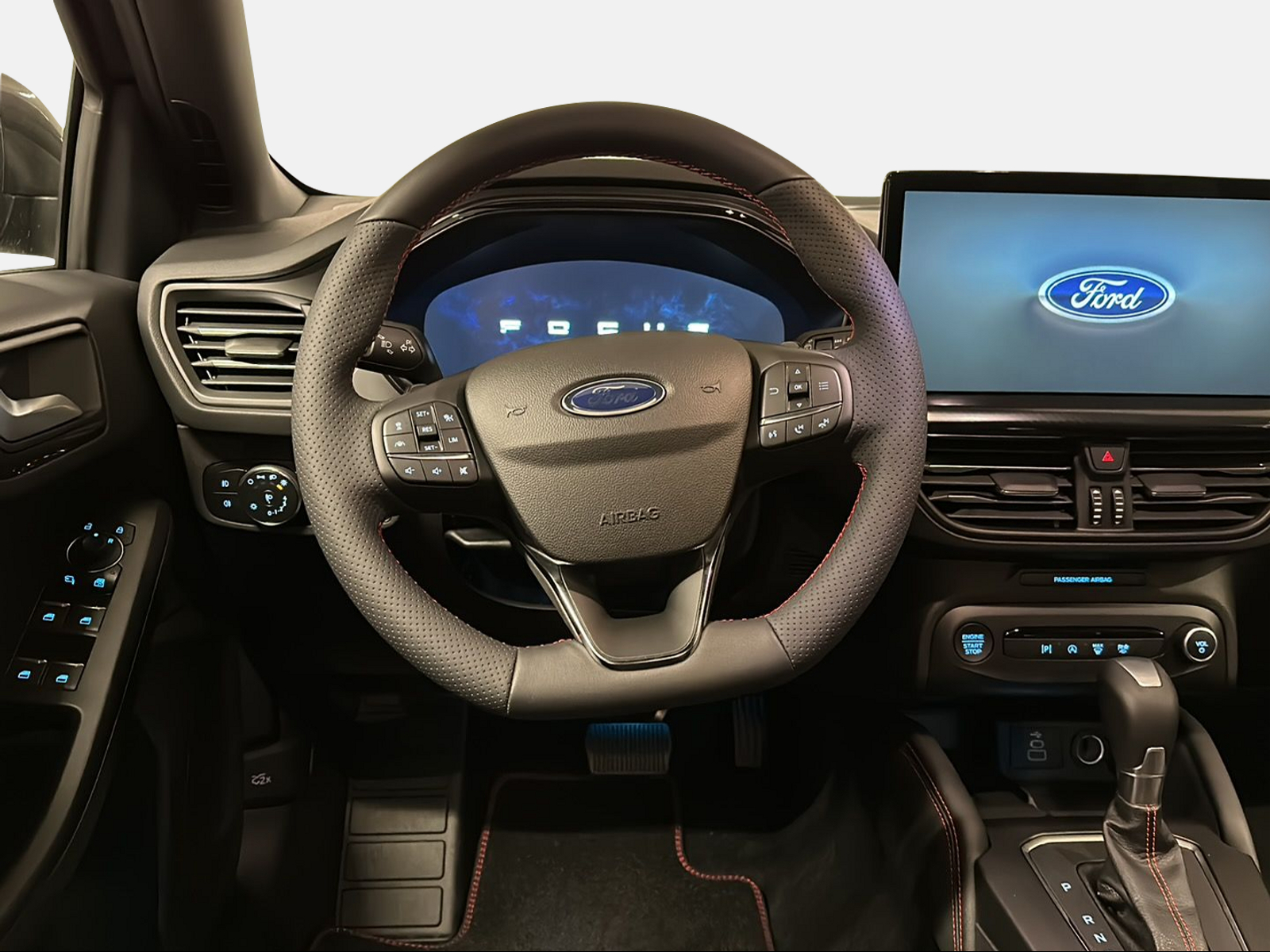FORD Focus Station Wagon 1.0i EcoB Hybrid 155 ST-Line X-image-11