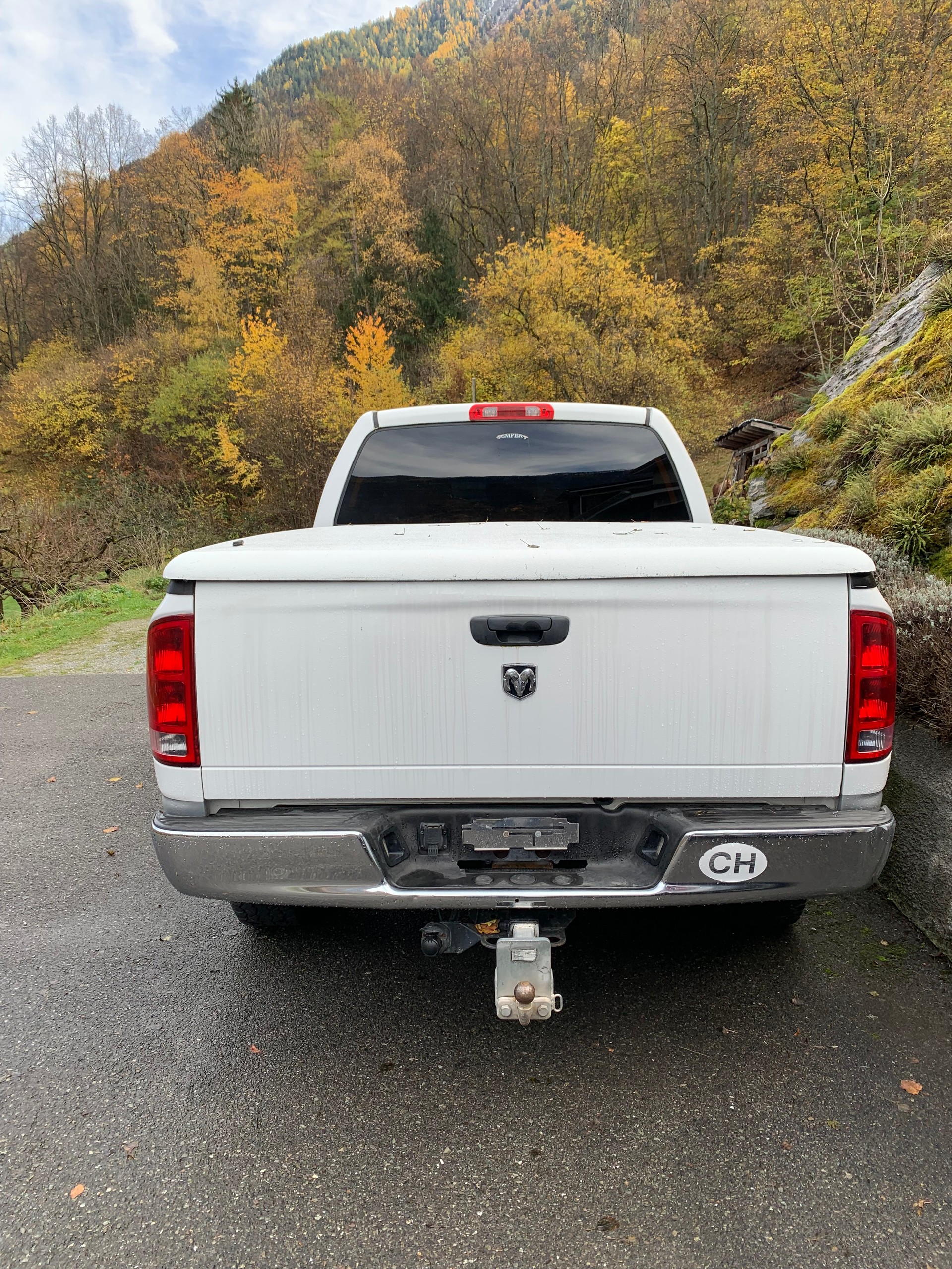 DODGE 1500 Mega Cab-image-2