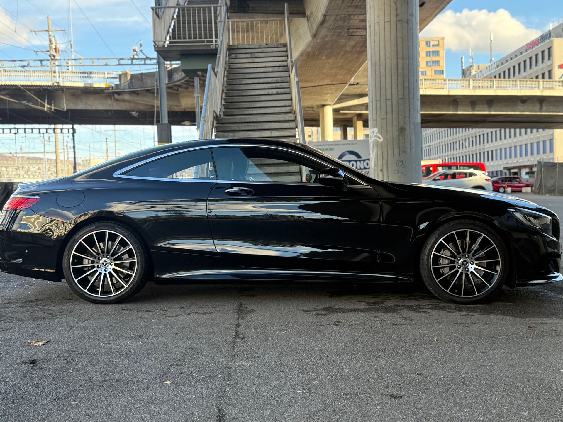 MERCEDES-BENZ S 500 Coupé 4Matic 9G-Tronic-image-4