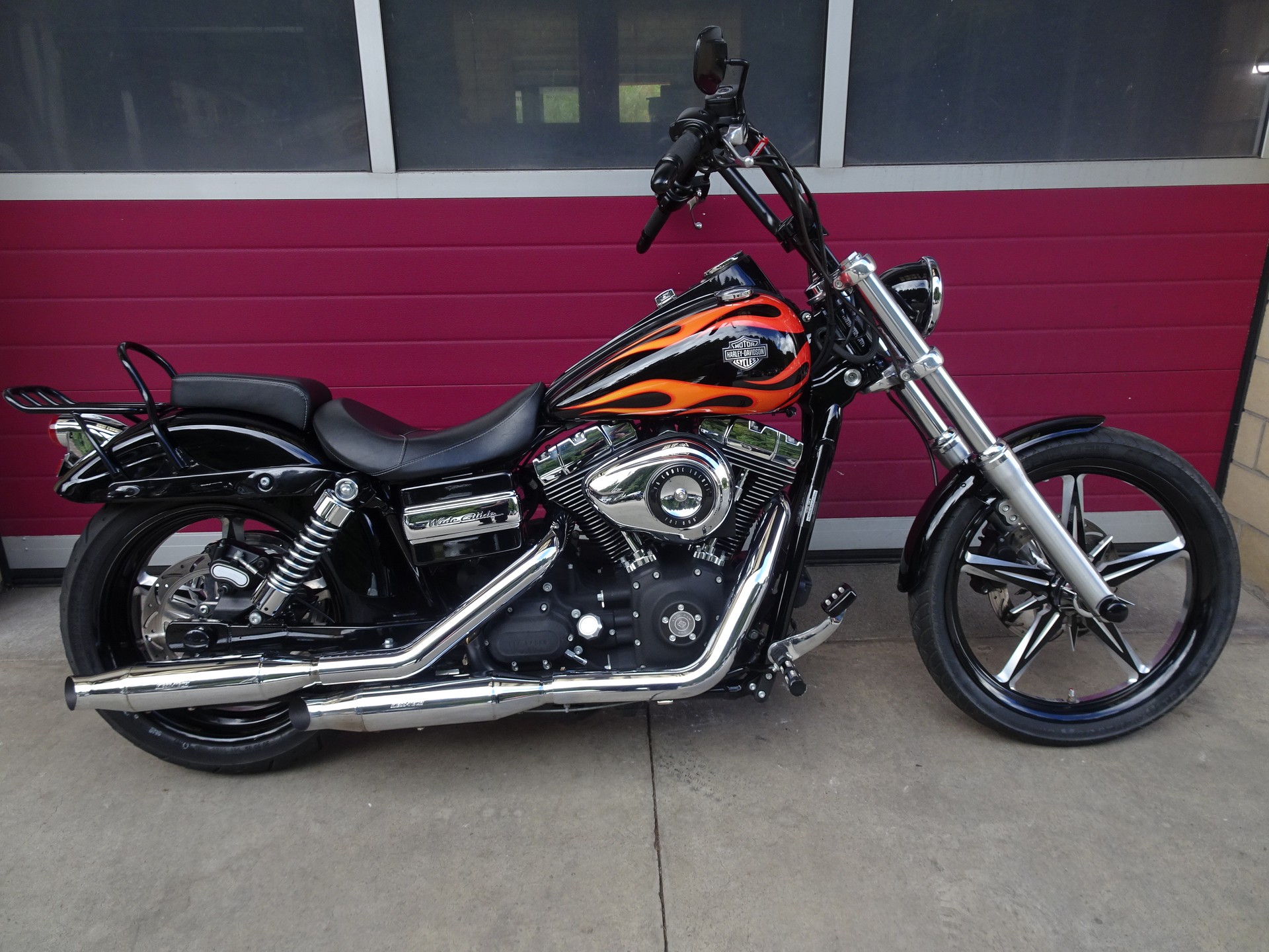 HARLEY-DAVIDSON FXDWGI Dyna Wide Glide