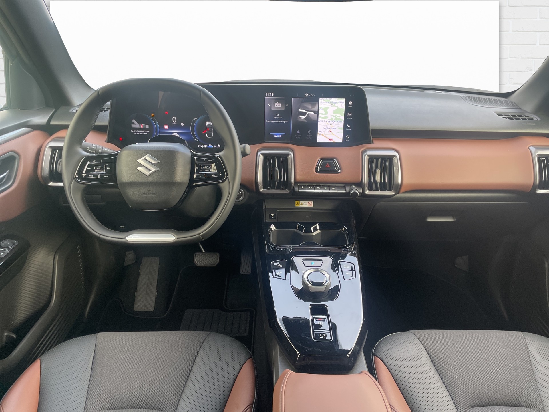 SUZUKI e Vitara Compact Top 4x4-image-6