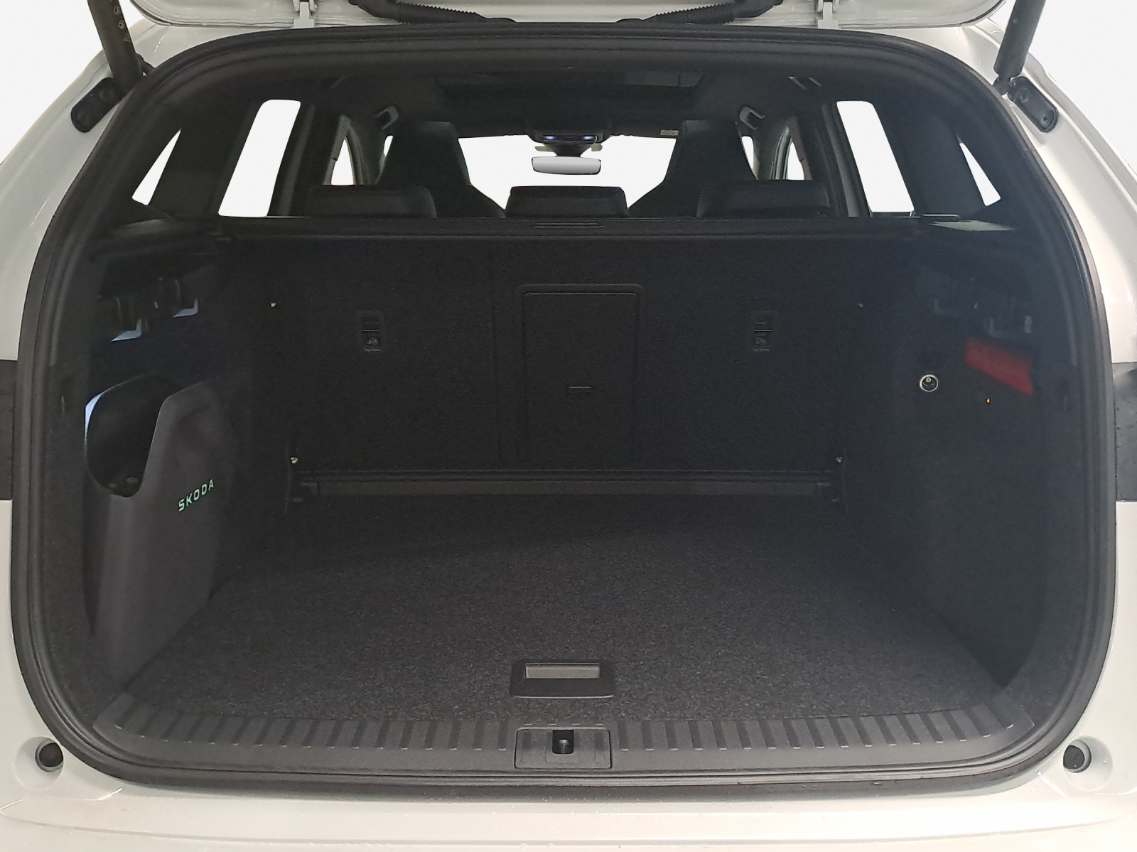 SKODA Enyaq 85x Sportline 4x4-image-12