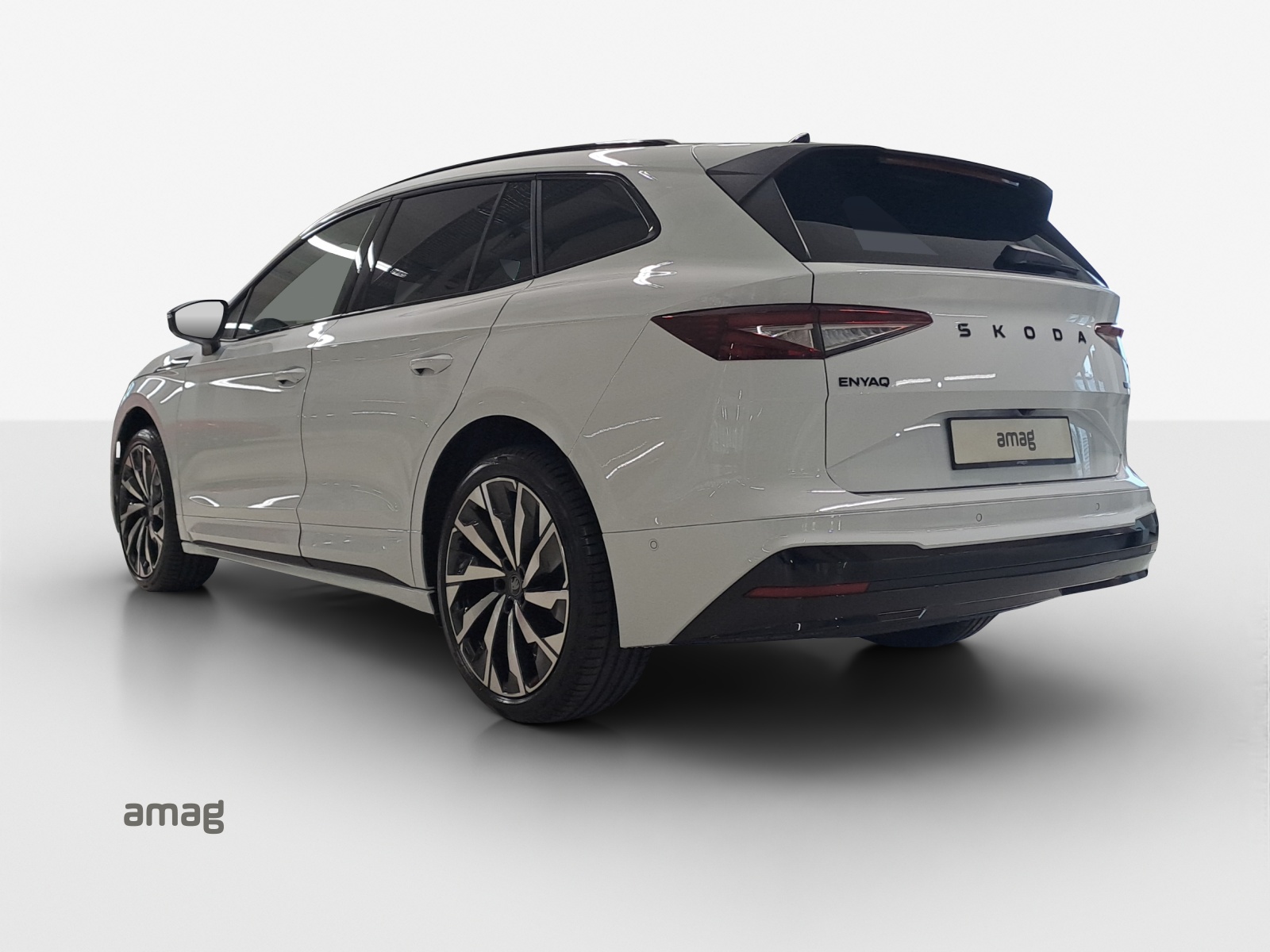 SKODA Enyaq 85x Sportline 4x4-image-2