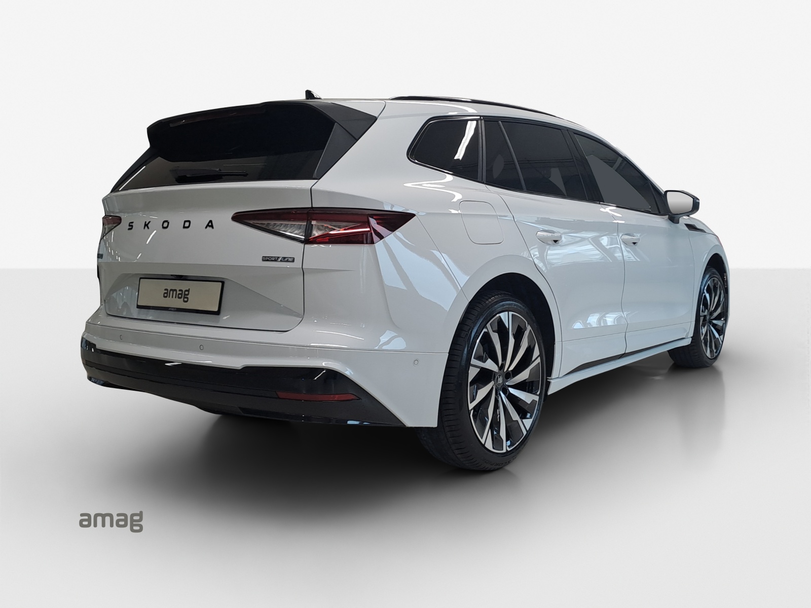 SKODA Enyaq 85x Sportline 4x4-image-4