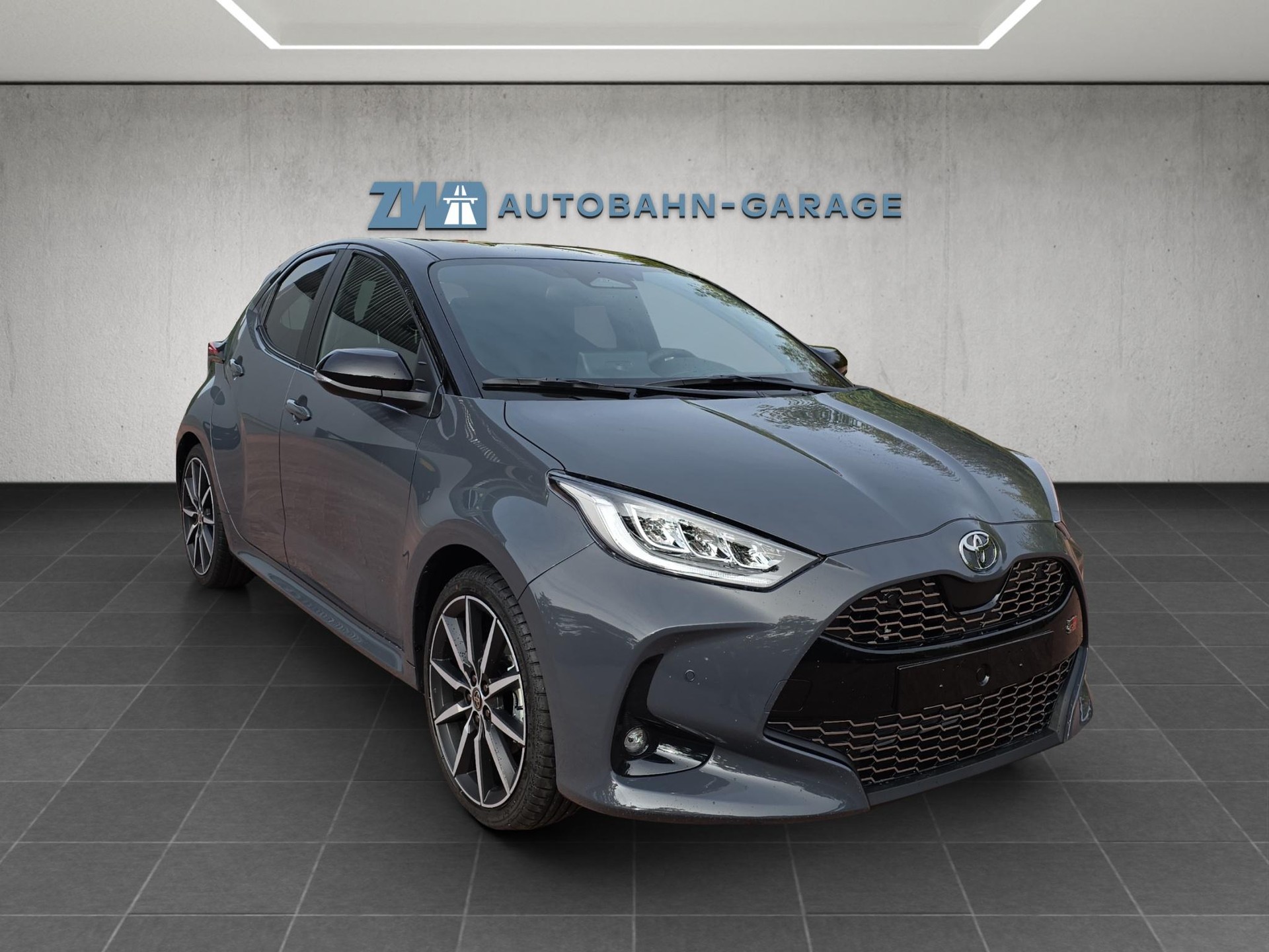 TOYOTA Yaris 1.5 VVT-i HSD GR Sport-image-6