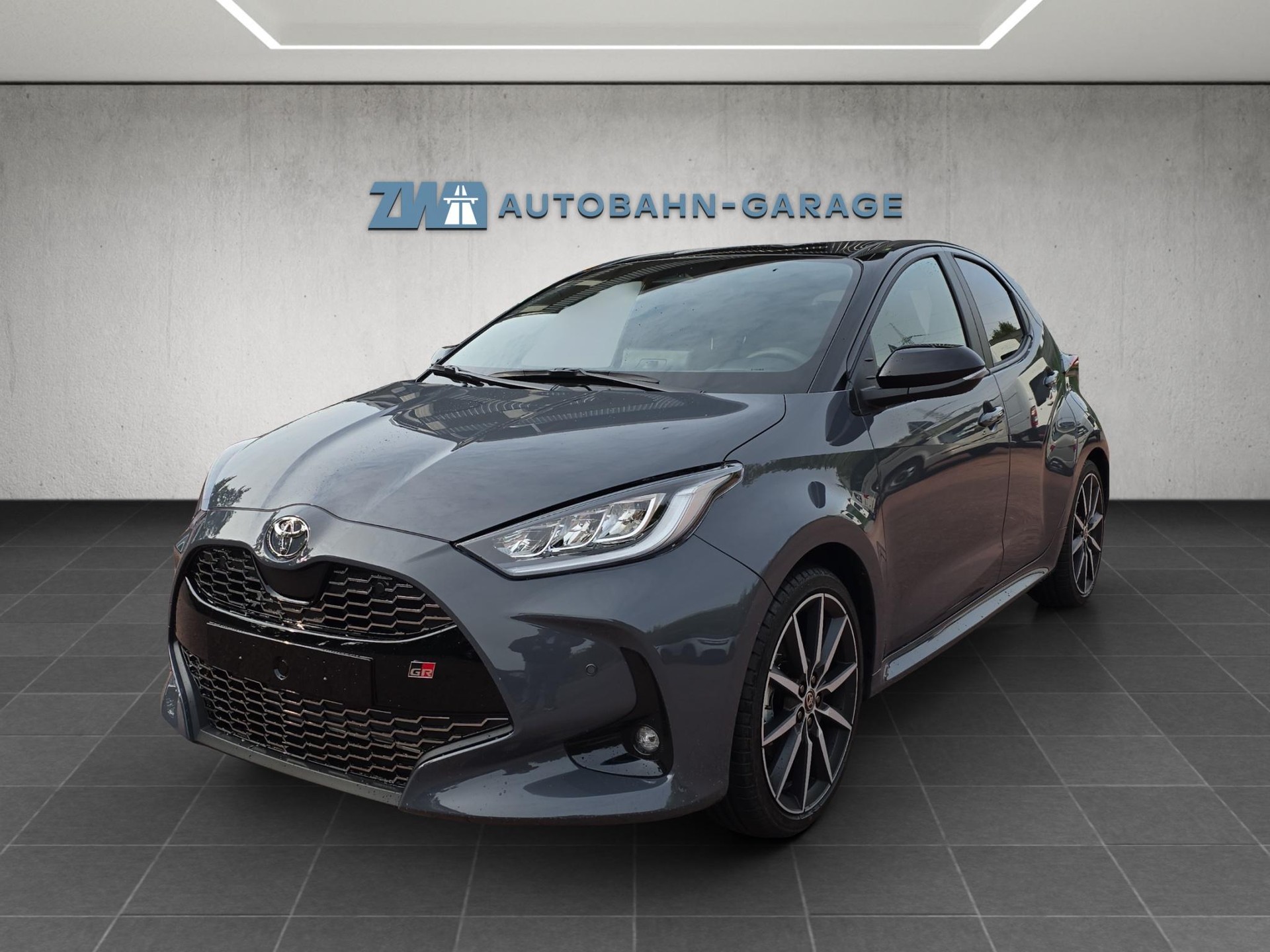 TOYOTA Yaris 1.5 VVT-i HSD GR Sport-image-0