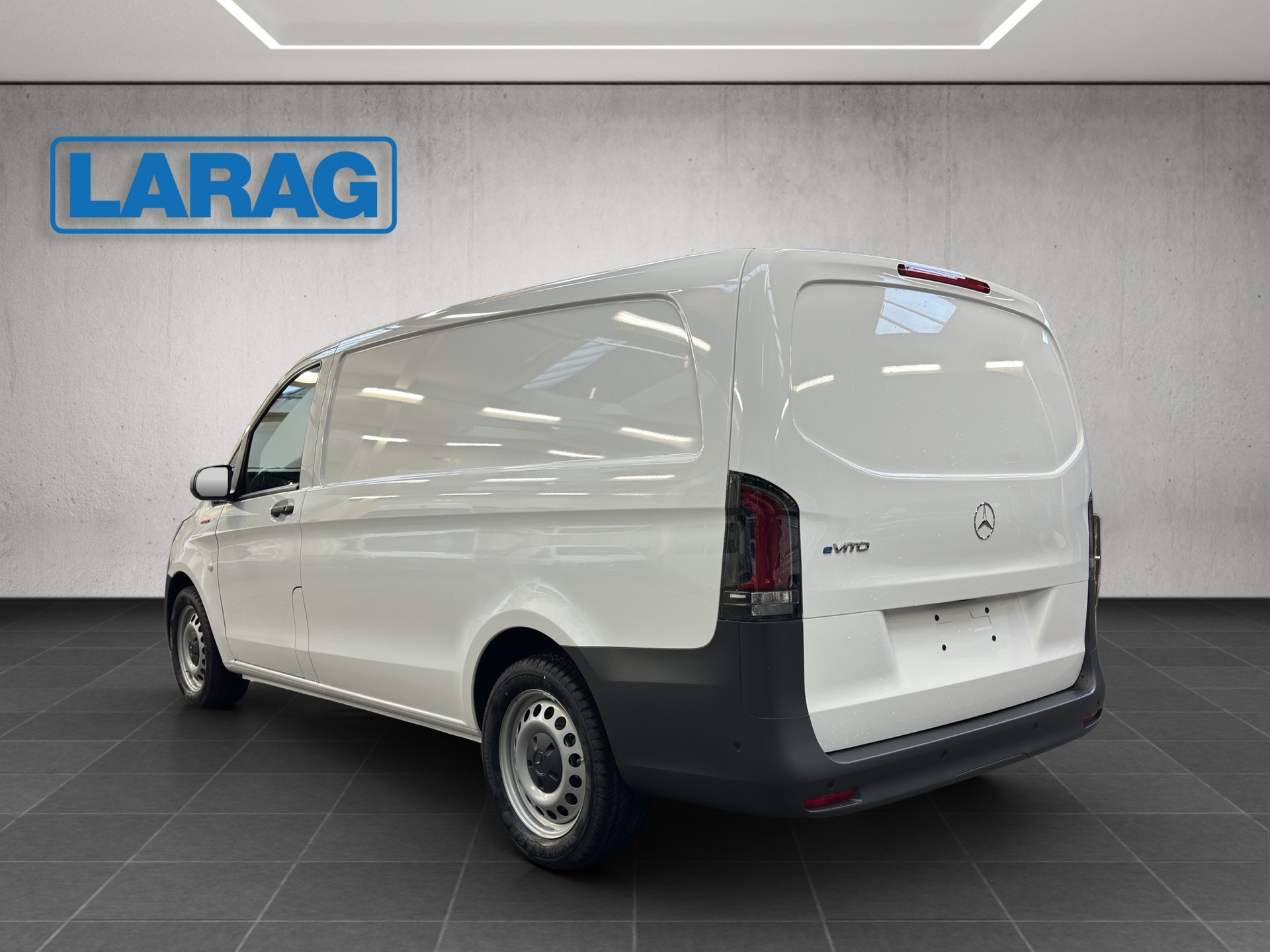 MERCEDES-BENZ eVito Kasten 90kWh Lang-image-3