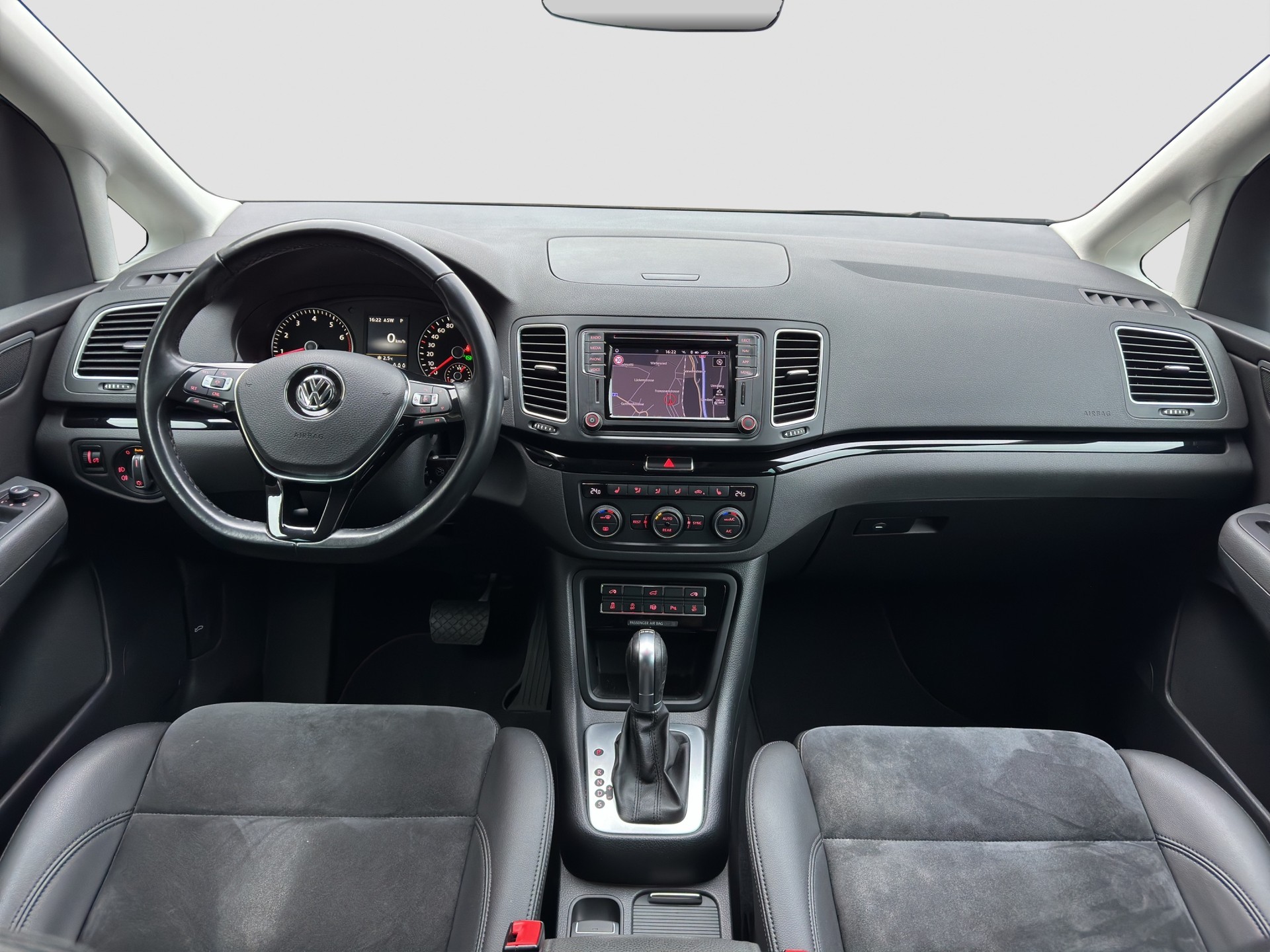 VW Sharan 1.4 TSI BlMT Highline DSG-image-3