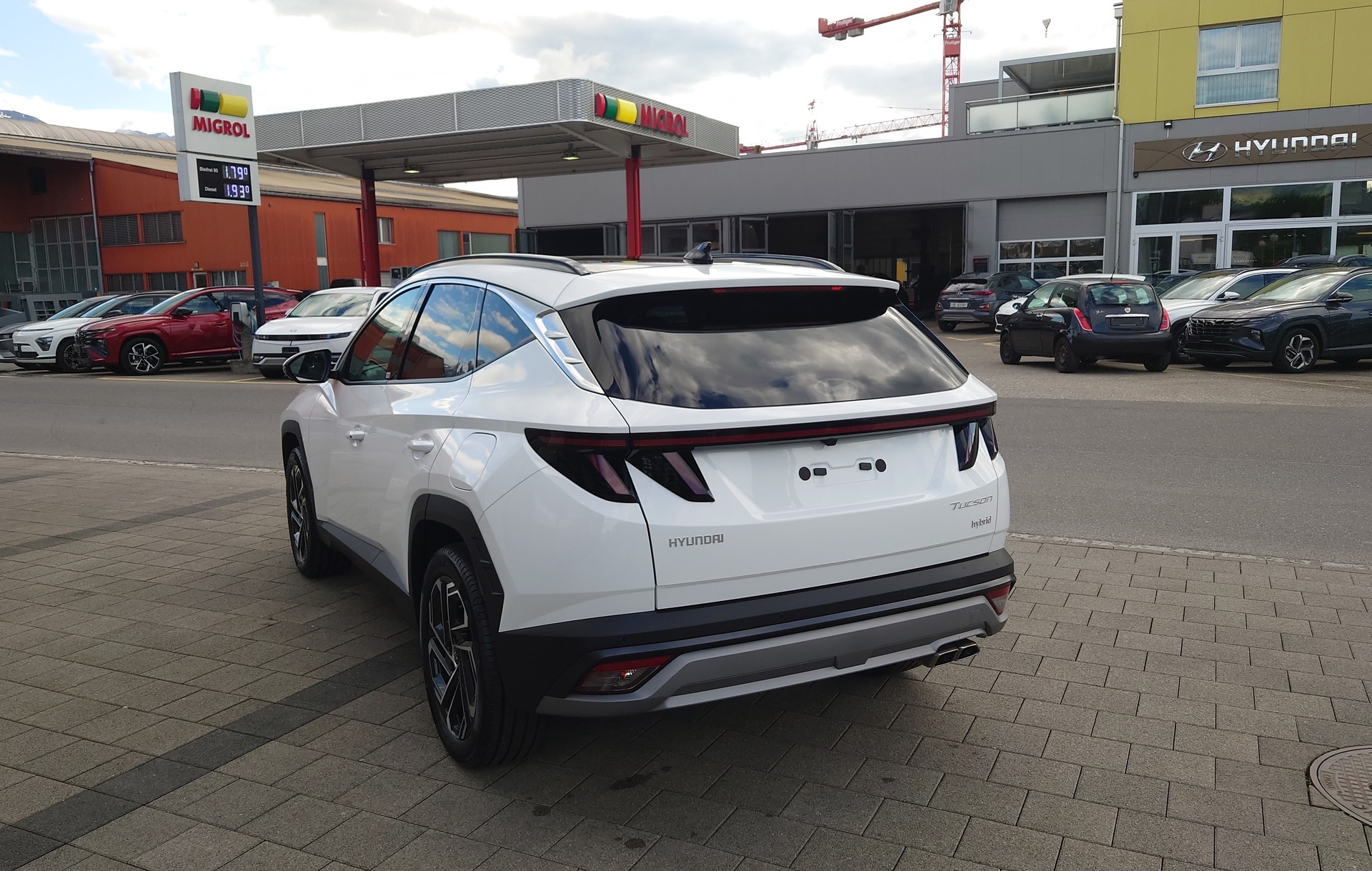 HYUNDAI Tucson 1.6 TGDI HEV Vertex Swiss Edition 4WD-image-5