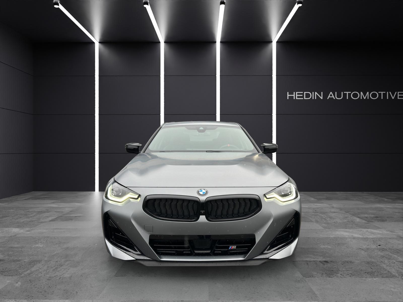 BMW M240i xDrive Coupé-image-1