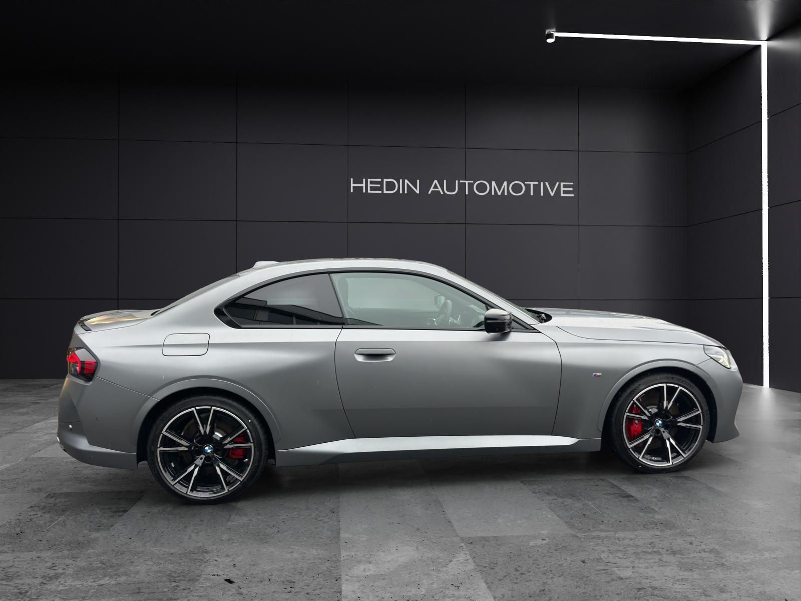 BMW M240i xDrive Coupé-image-4