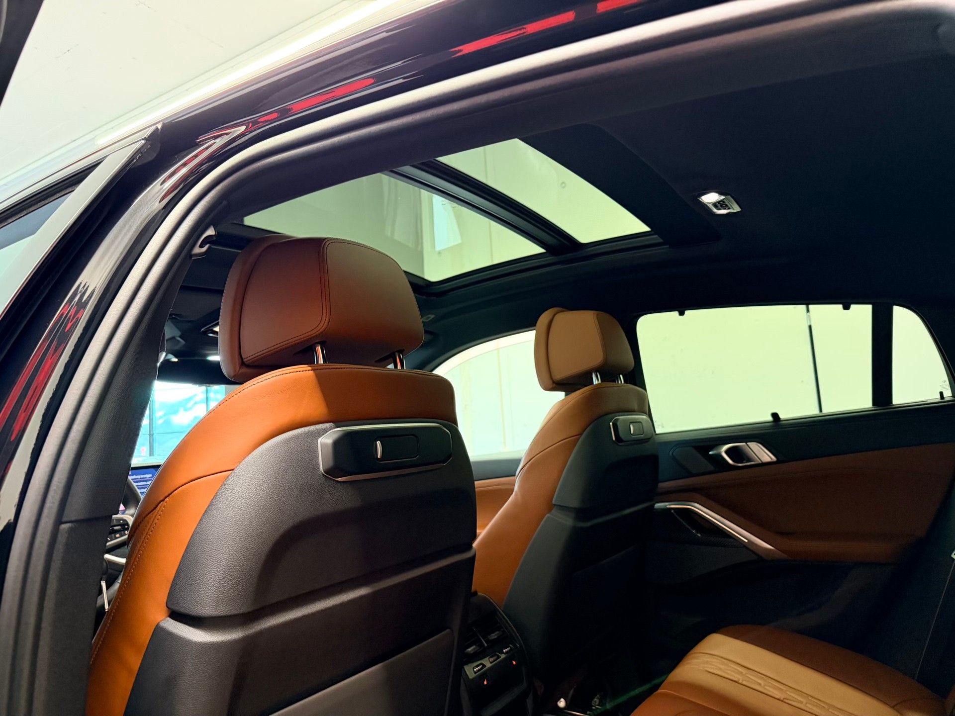 BMW X6 xDrive 48V 40d M Sport Pro Steptronic-image-17