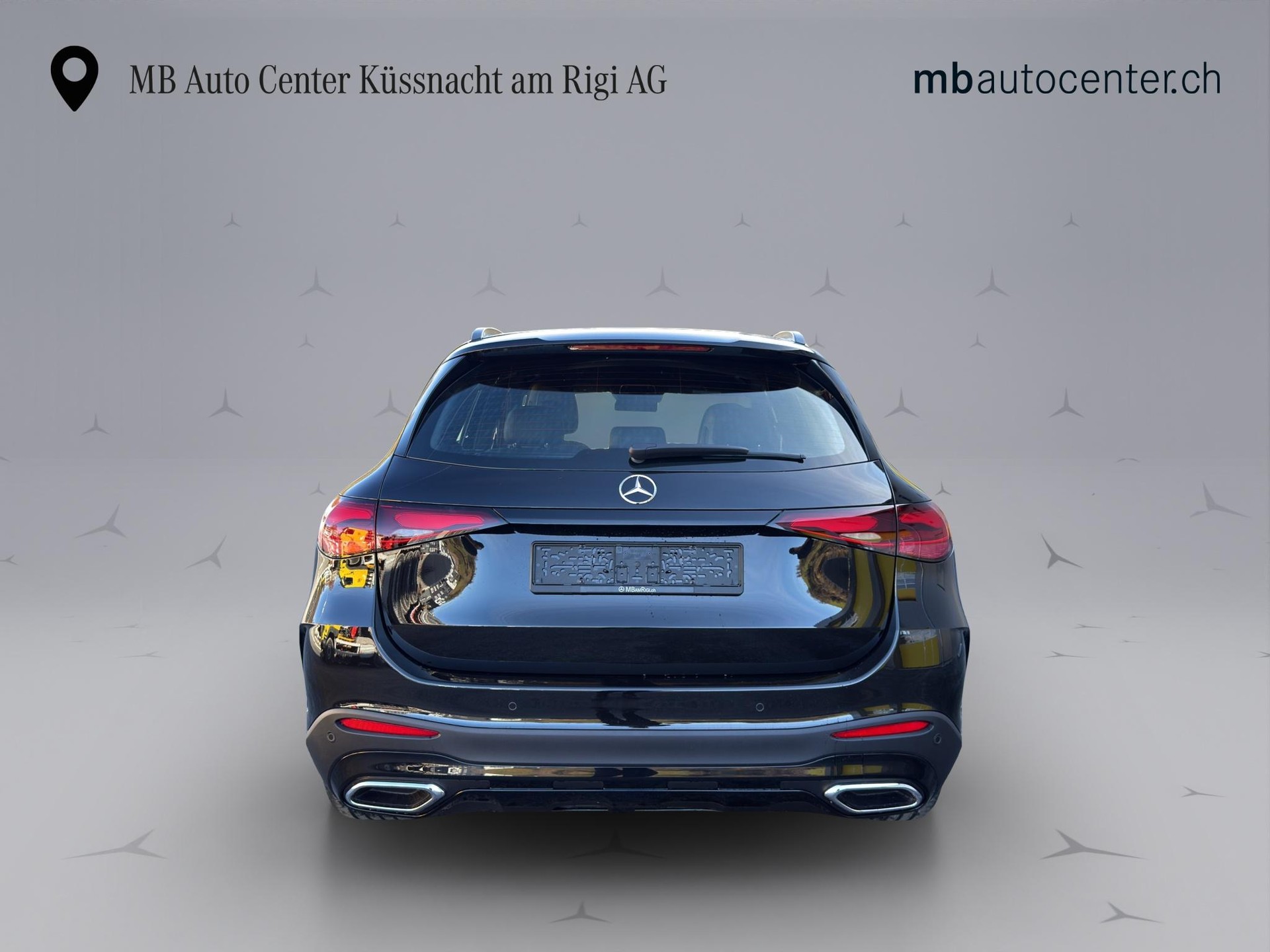 MERCEDES-BENZ GLC 200 AMG Line 4matic-image-6