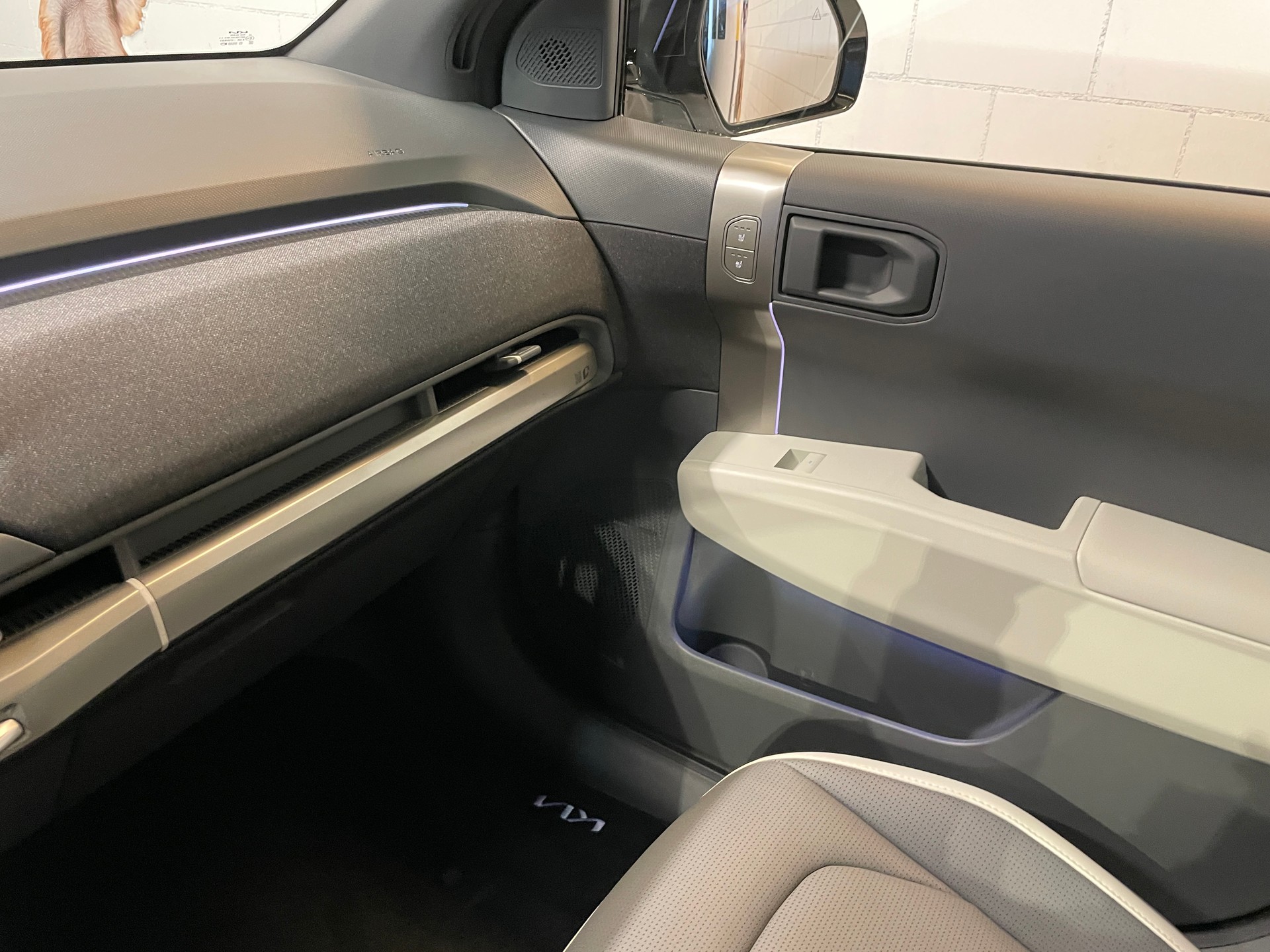 KIA EV3 81,4 kWh GT-Line mit GT-Line Pack und Panoramadach und AHK!-image-20