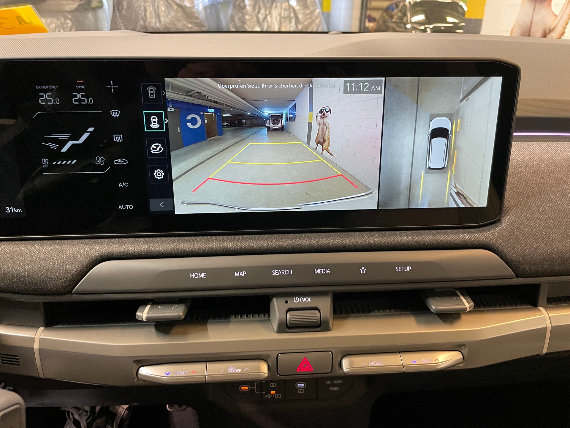 KIA EV3 81,4 kWh GT-Line mit GT-Line Pack und Panoramadach und AHK!-image-19