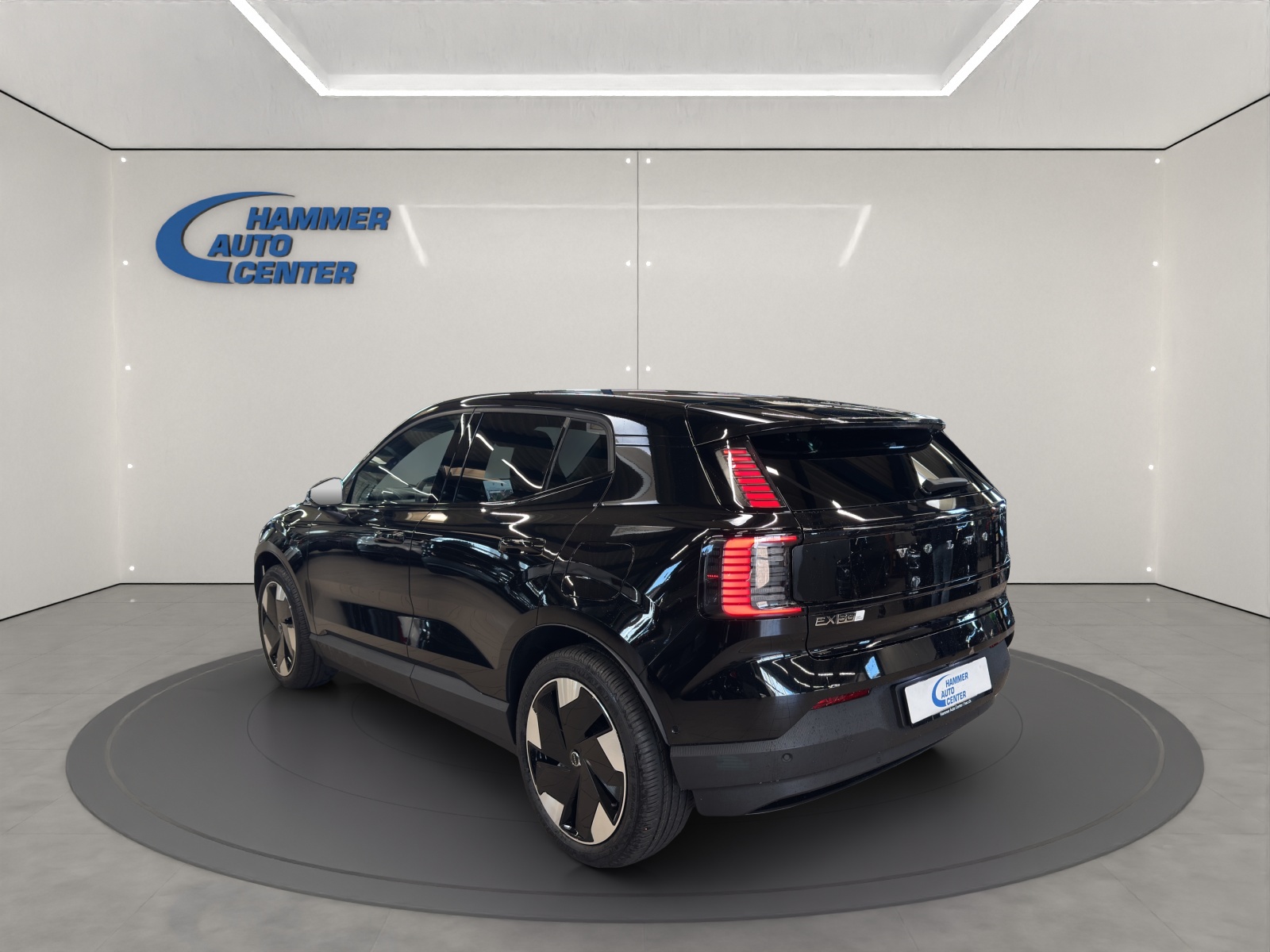 VOLVO EX30 E60 Twin Ultra Performance AWD-image-2