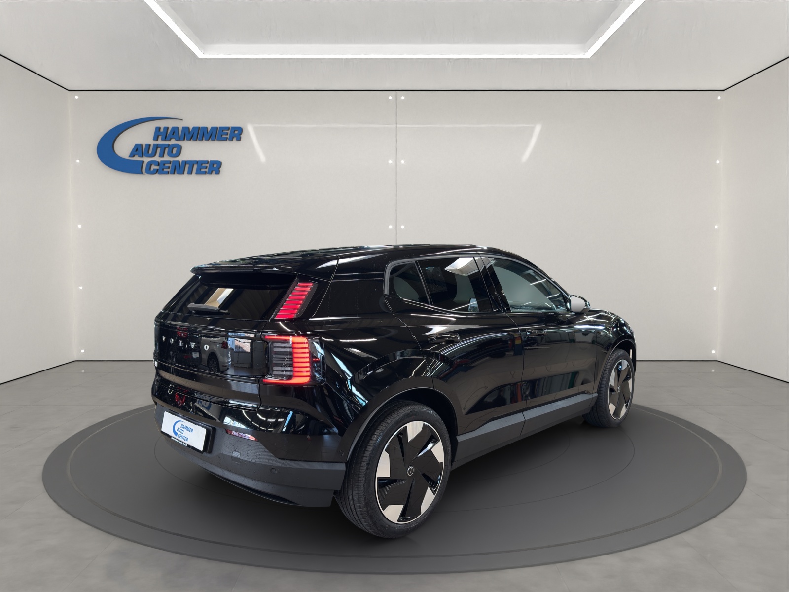 VOLVO EX30 E60 Twin Ultra Performance AWD-image-4