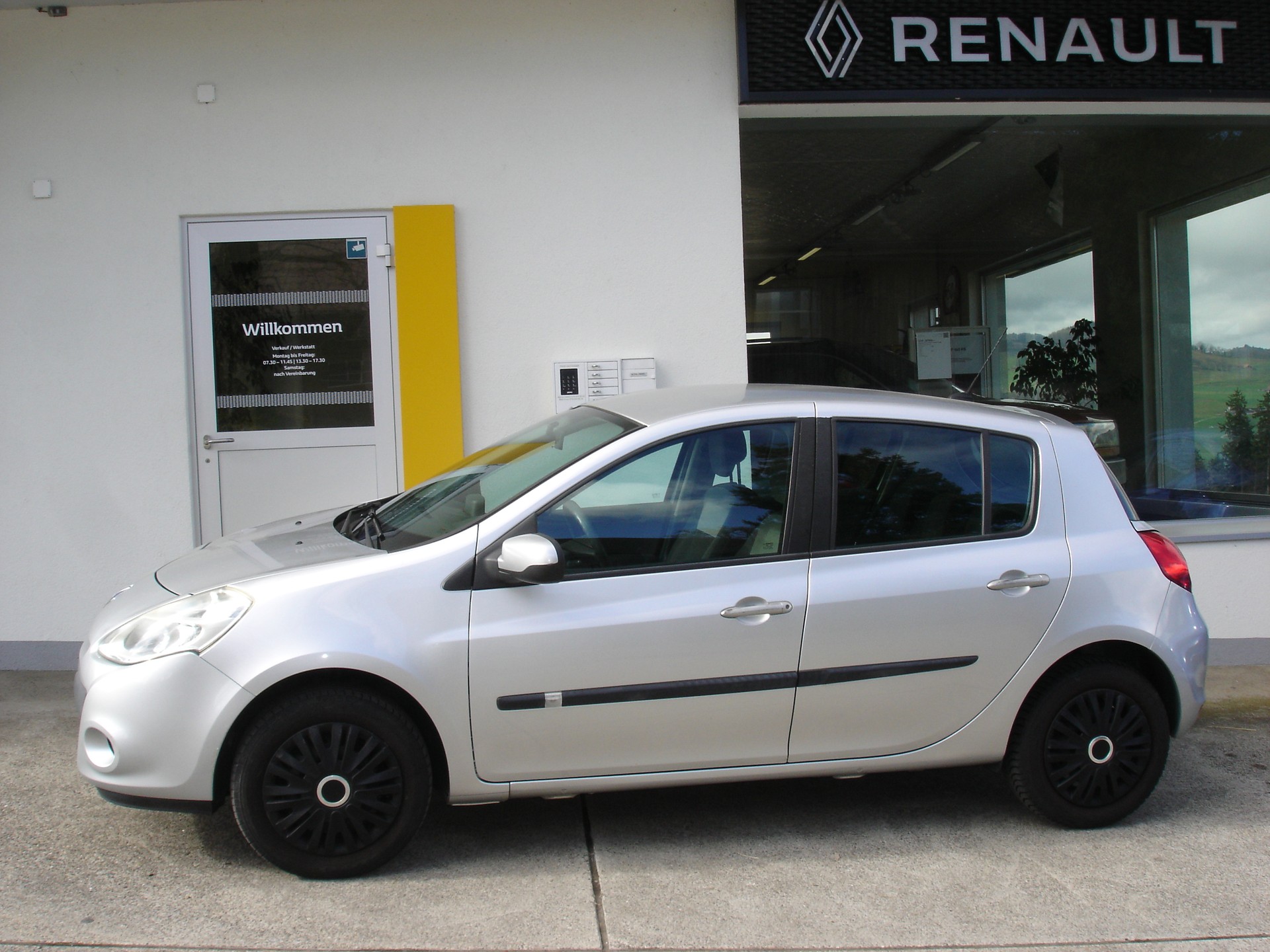 RENAULT Clio 1.2 16V Turbo Dynamique