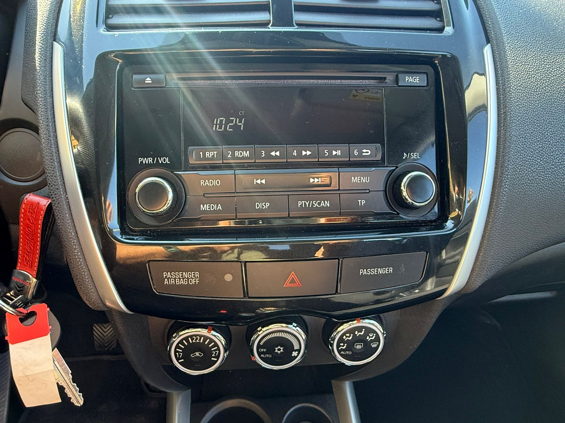 CITROEN C4 Aircross 1.6 HDi Attraction 4WD-image-12