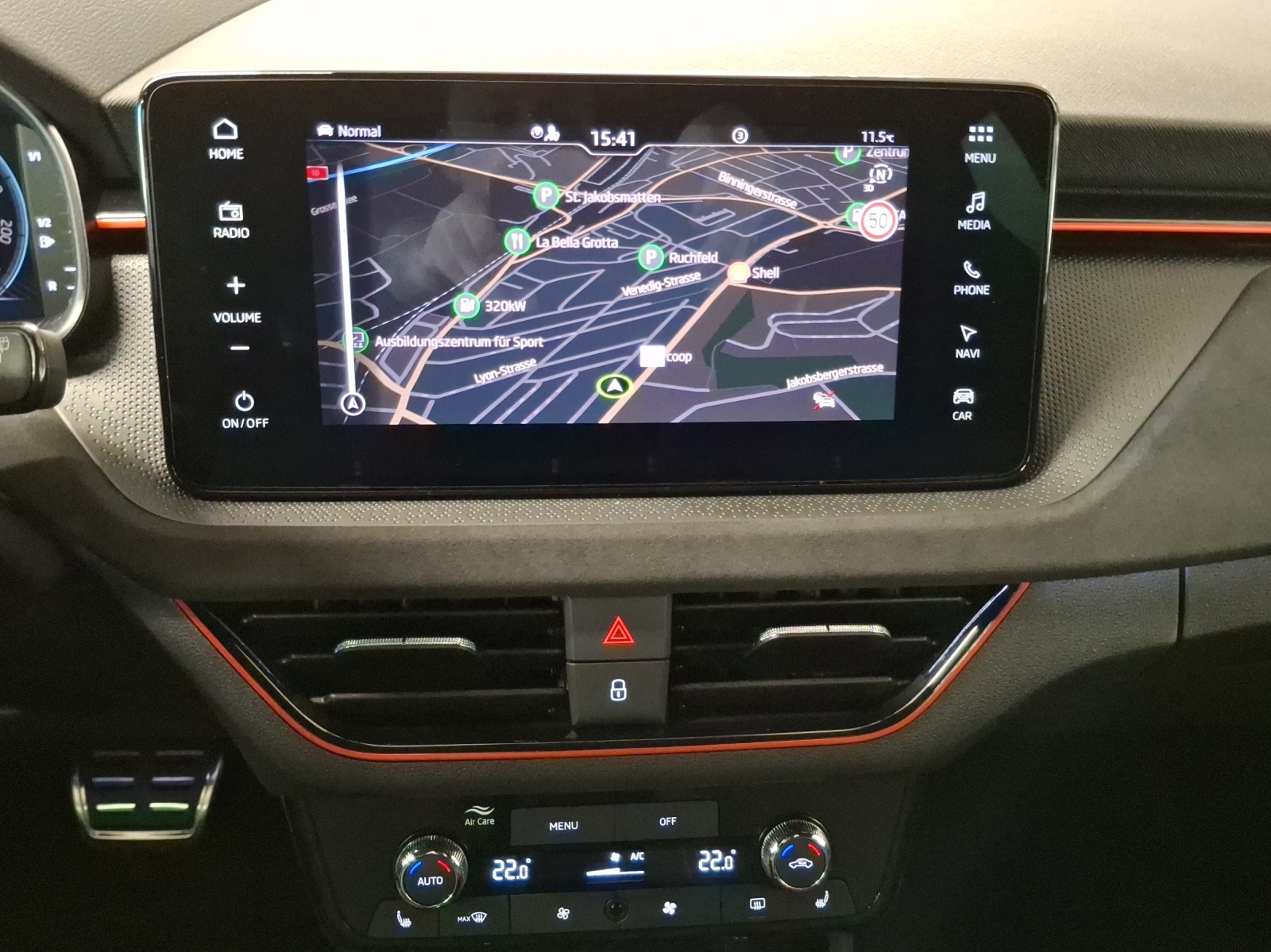 SKODA Kamiq 1.5 TSI Dynamic DSG-image-9