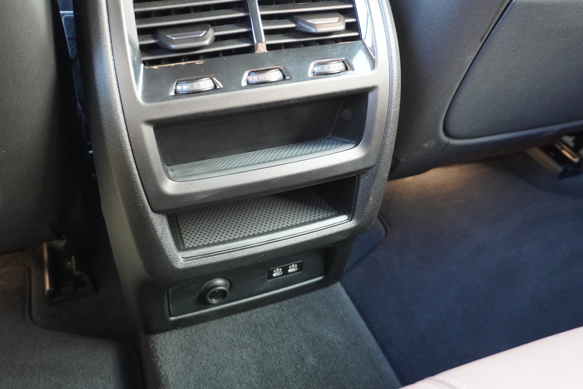BMW X5 xDrive 50e M Sport Steptronic-image-22