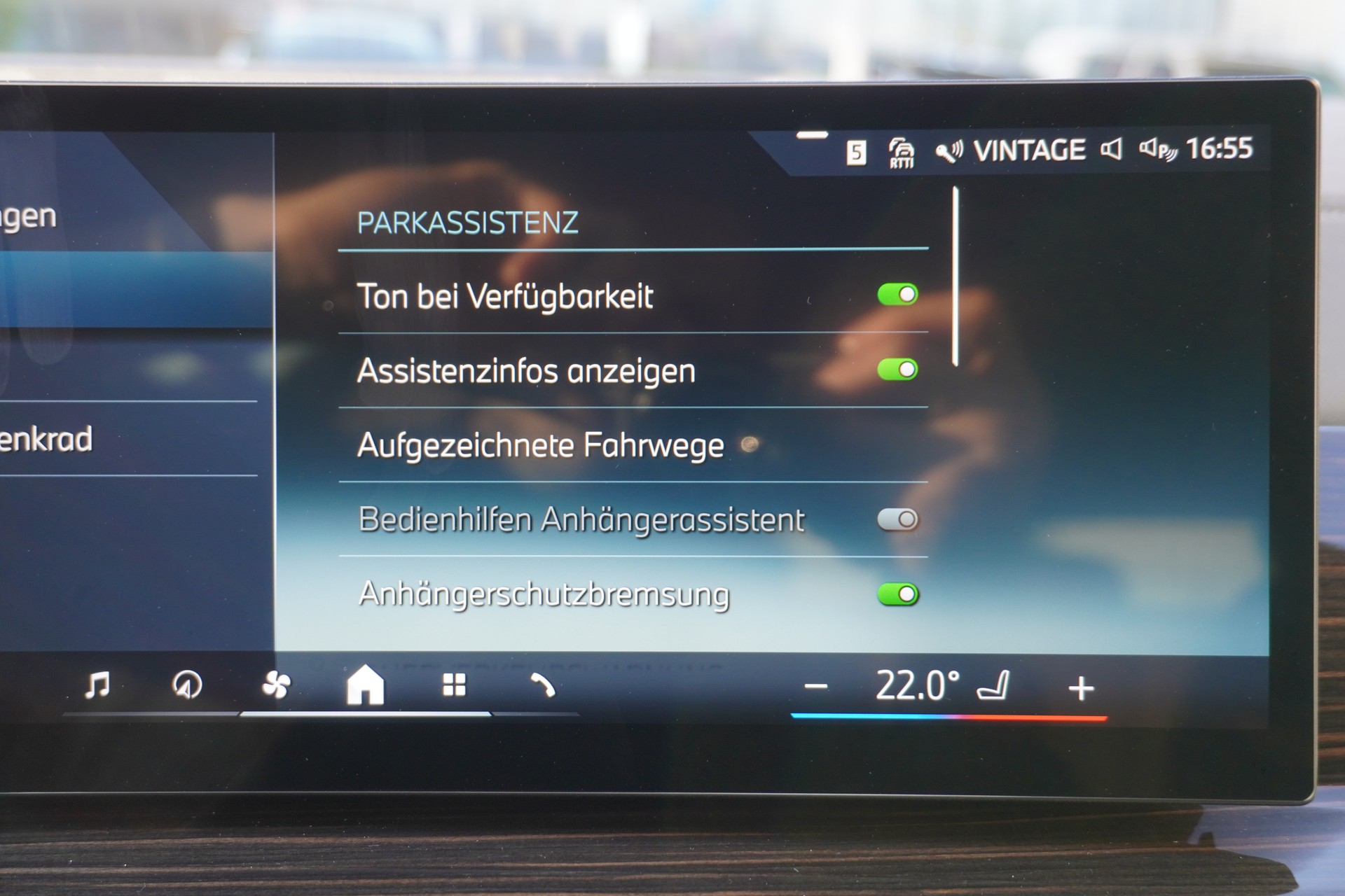 BMW X5 xDrive 50e M Sport Steptronic-image-45