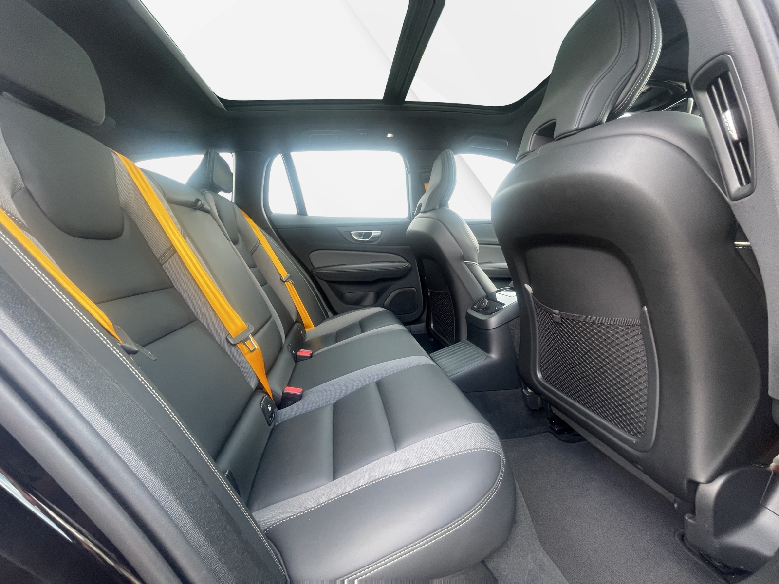 VOLVO V60 2.0 T8 TE Polestar eAWD-image-7