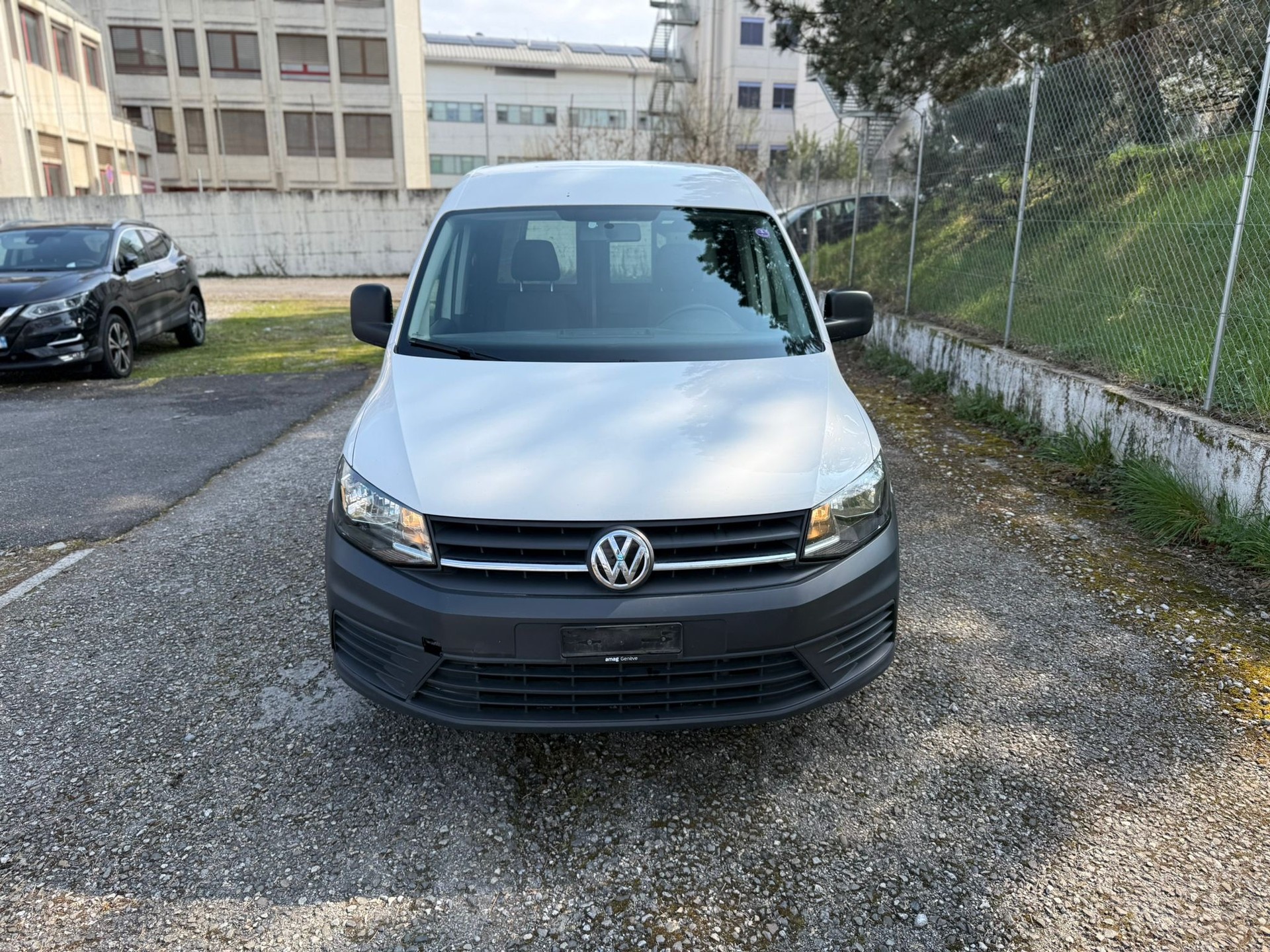 VW Caddy 1.2 TSI Entry BlueMotion Technology-image-0