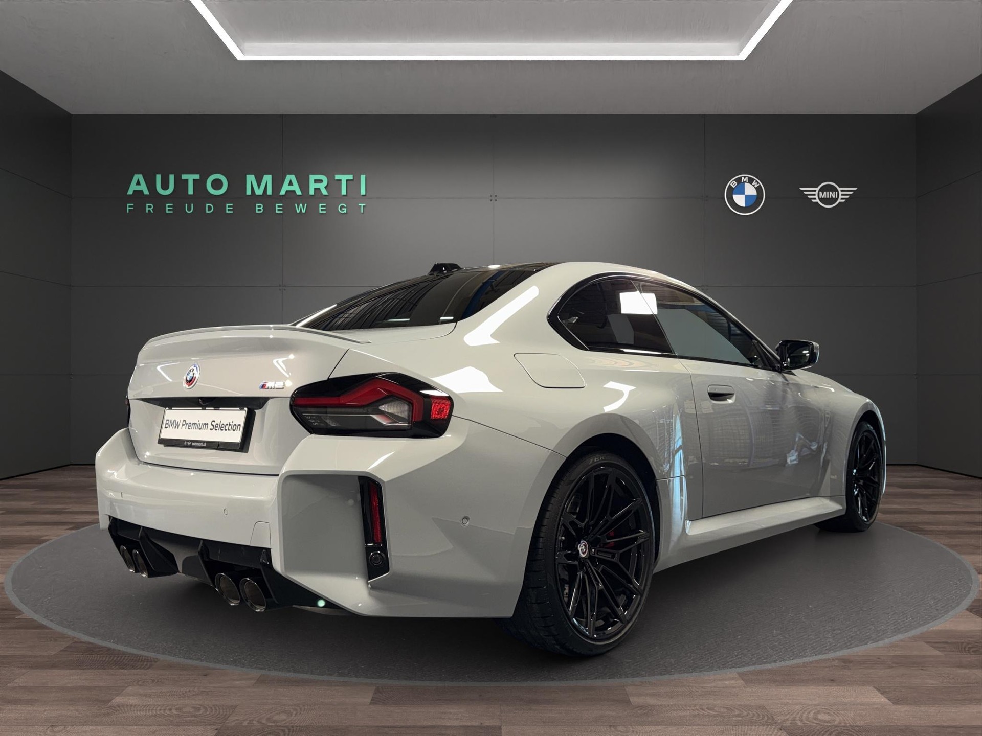 BMW M2 Coupé-image-3